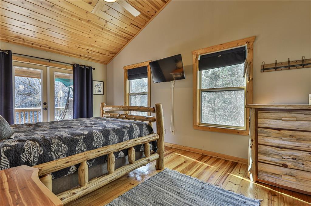 Ellijay, Georgia, 30540, United States, 3 Bedrooms Bedrooms, ,3 BathroomsBathrooms,Residential,For Sale,1923913