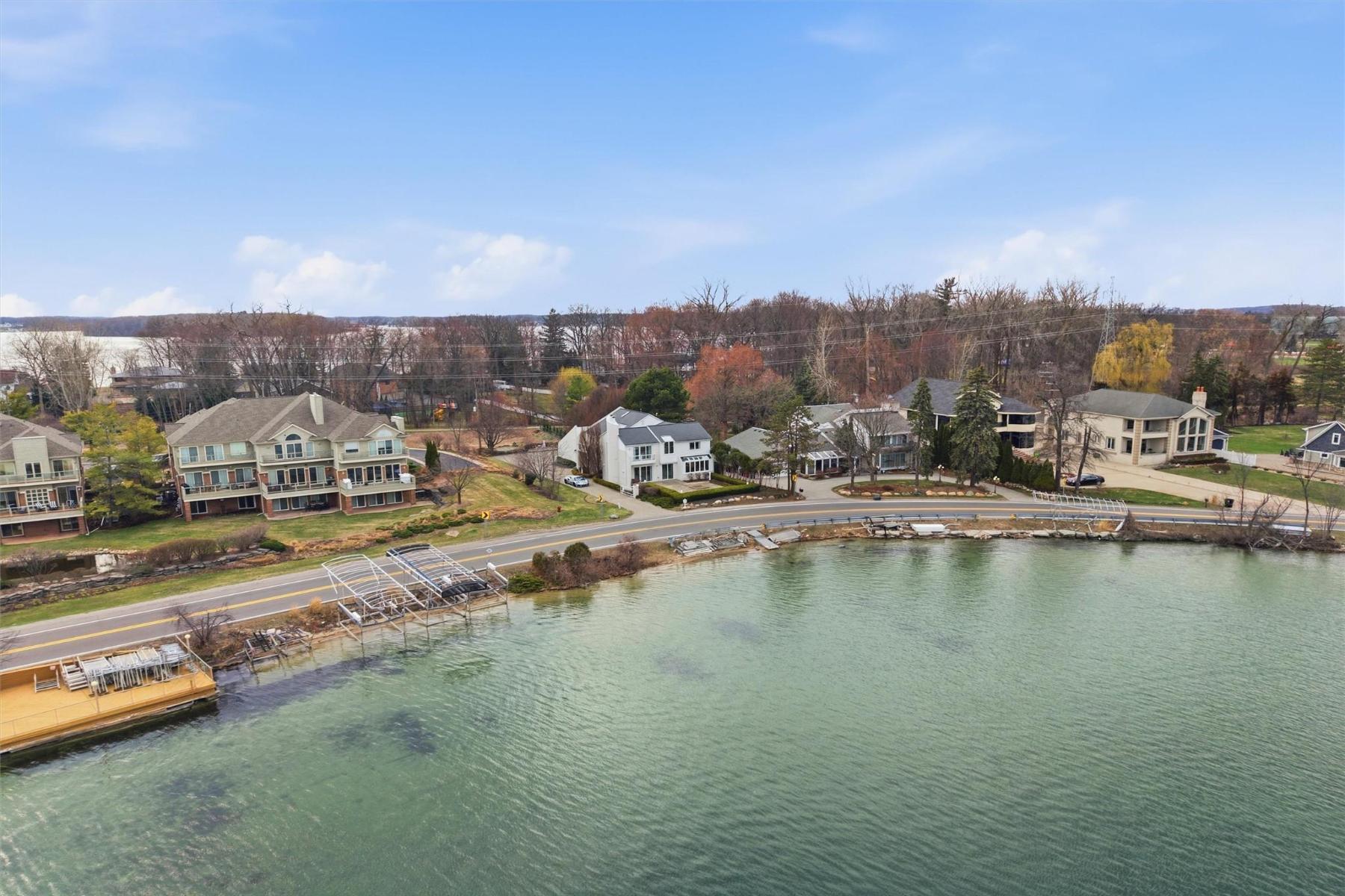  West Bloomfield - 物件實景