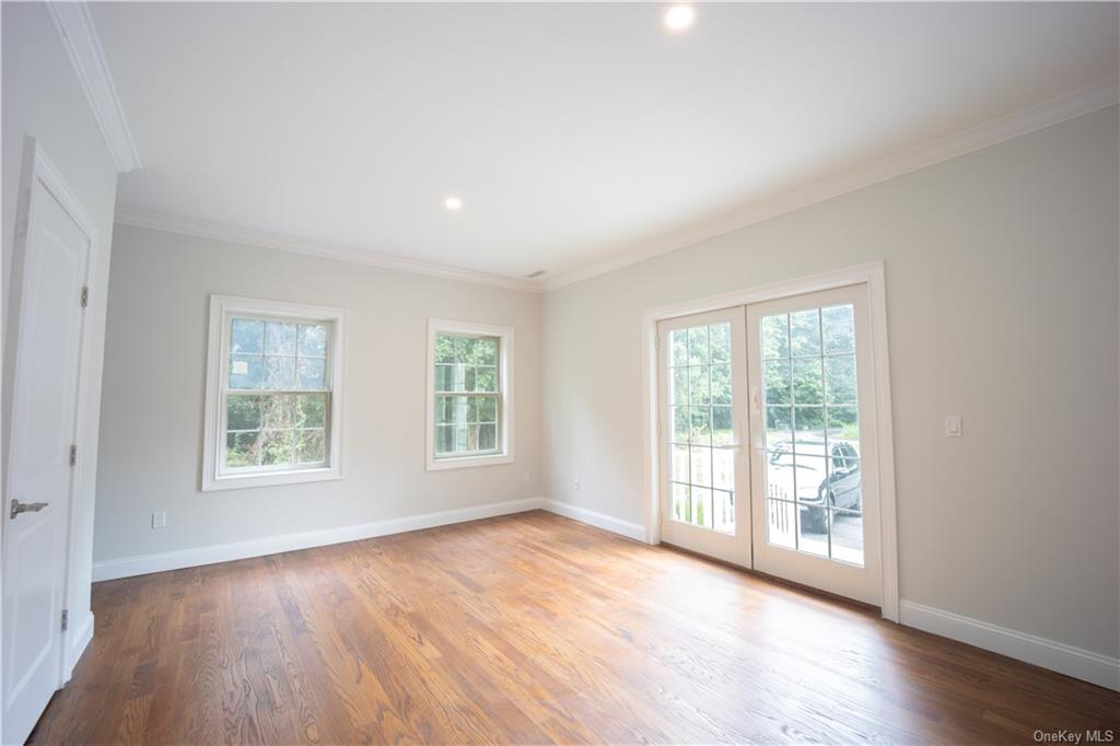 New Rochelle, New York, 10804, United States, 5 Bedrooms Bedrooms, ,5 BathroomsBathrooms,Residential,For Sale,1983034