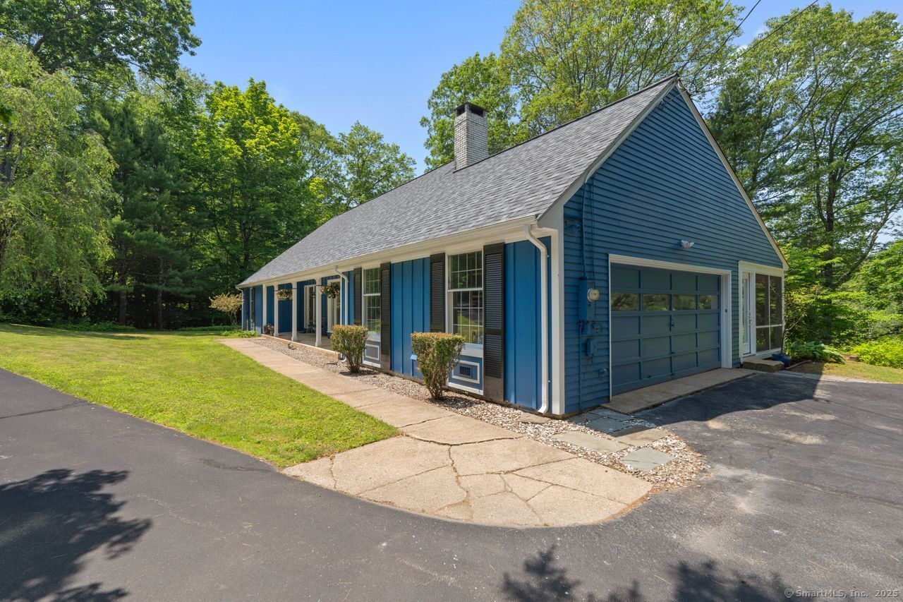 Old Lyme, Connecticut, 06371, United States, 4 Bedrooms Bedrooms, ,3 BathroomsBathrooms,Residential,For Sale,1856921