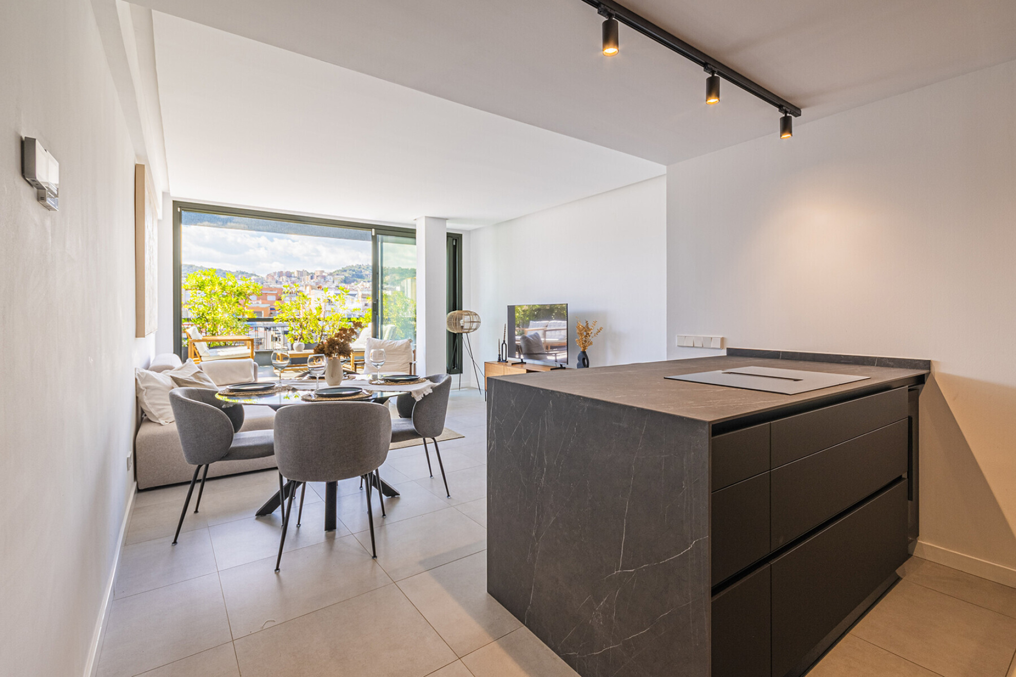  Renovated penthouse with 2 terraces and unique views of the Sagrada Familia - 物件實景