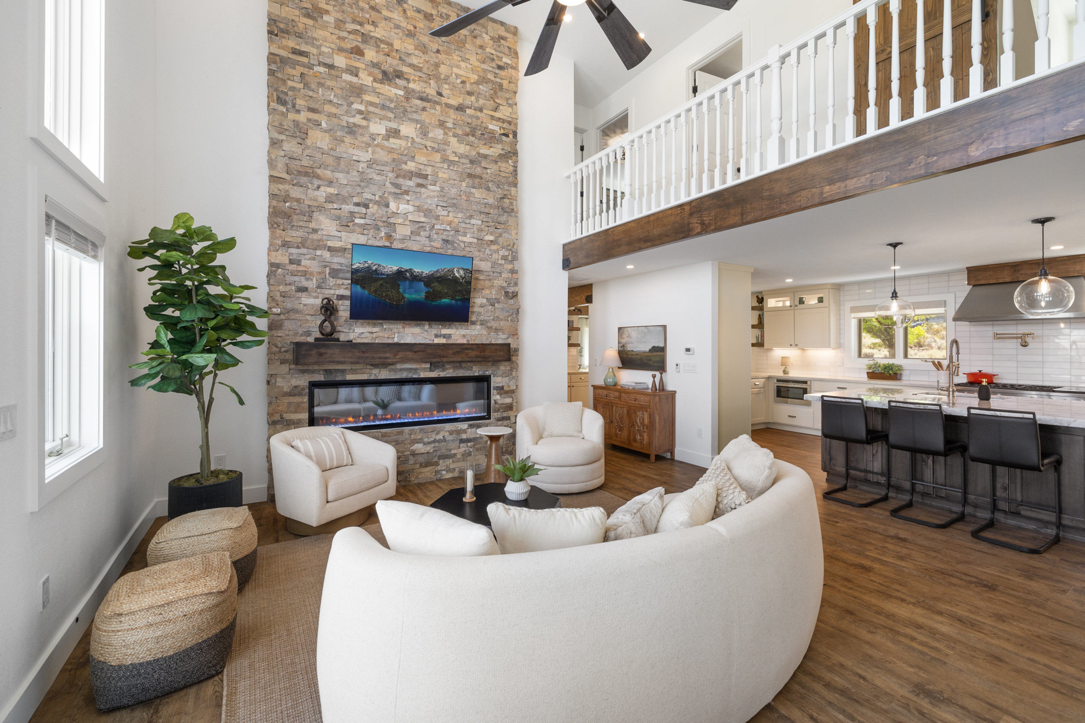  Expansive South West Luxury Ranch Style Estate with RV Garage & In-Law Quarters - 物件實景