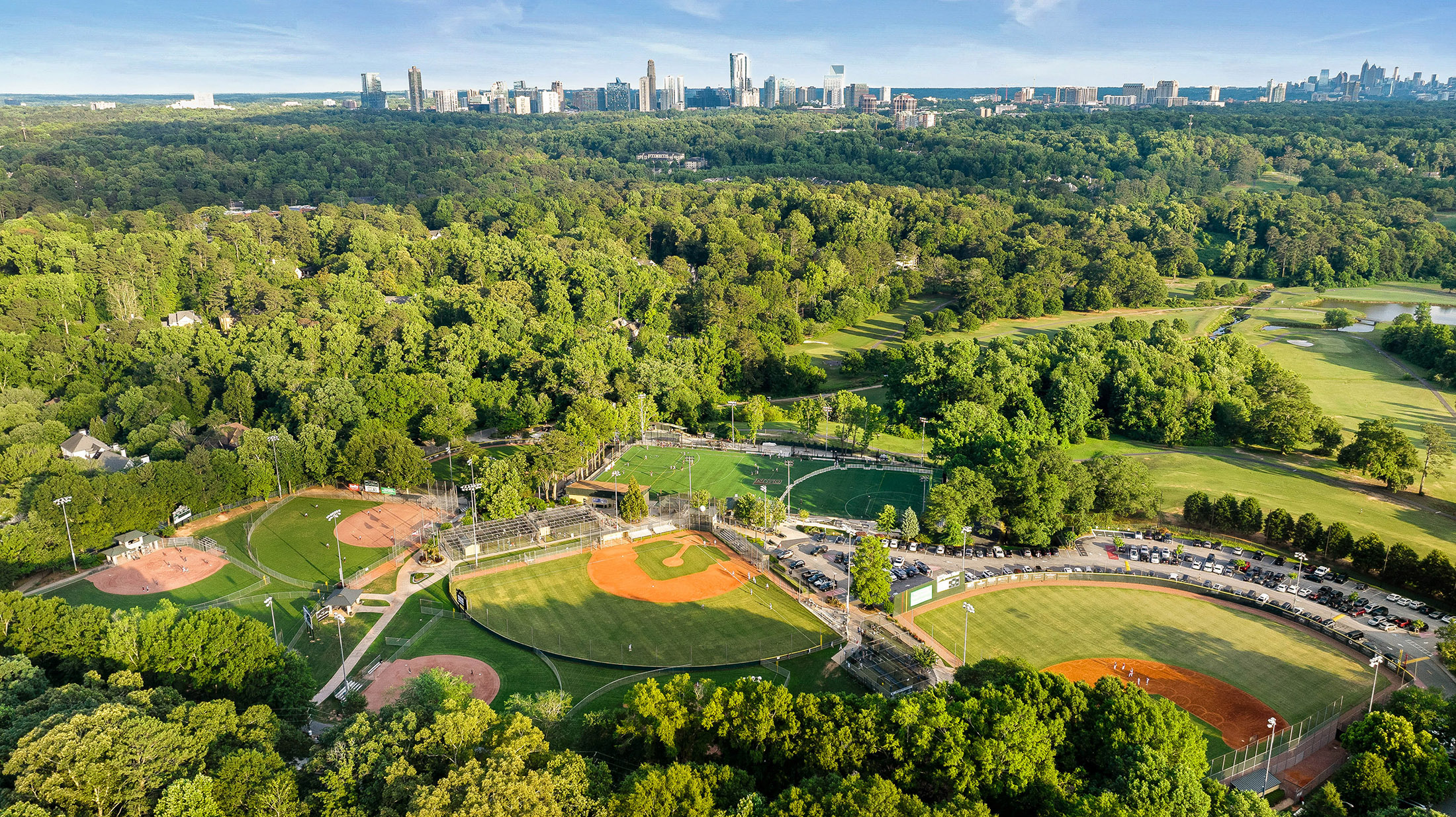  Beautifully Designed, Custom Residence on Nearly Six Acres in Chastain Park - 物件實景