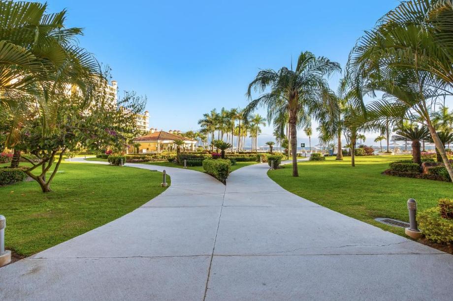 Paseo de la Marina, Puerto Vallarta, Jalisco, 48335, Mexico, 3 Bedrooms Bedrooms, ,3 BathroomsBathrooms,Residential,For Sale,Paseo de la Marina,1620972