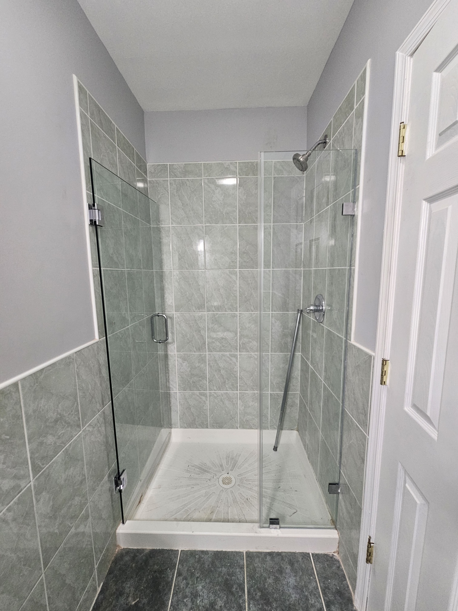 Philadelphia, Pennsylvania, 19145, United States, 4 Bedrooms Bedrooms, ,3 BathroomsBathrooms,Residential,For Sale,1979613