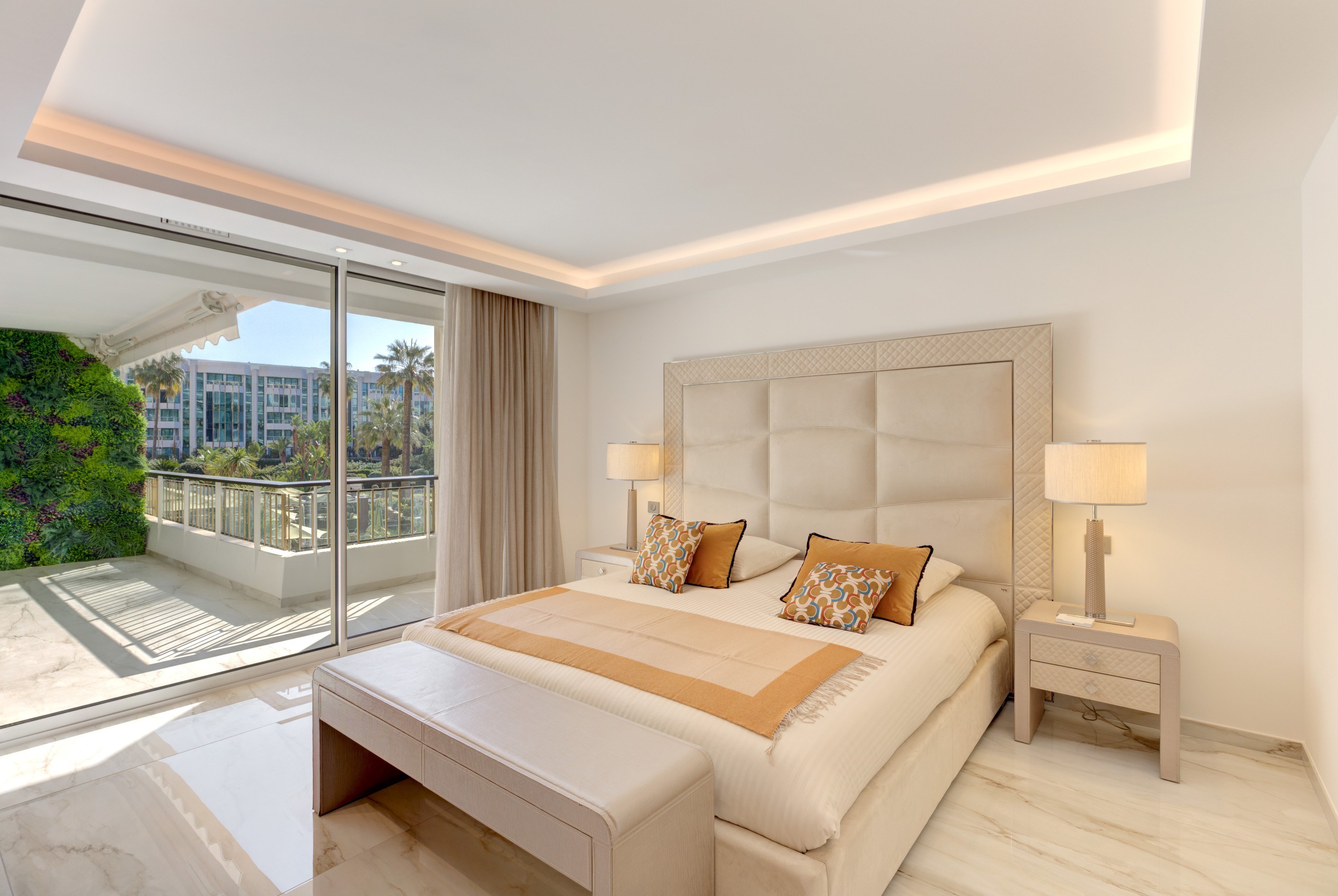  Renovated apartment with sea view on the Croisette in Cannes – Luxury, comfort,… - 物件實景