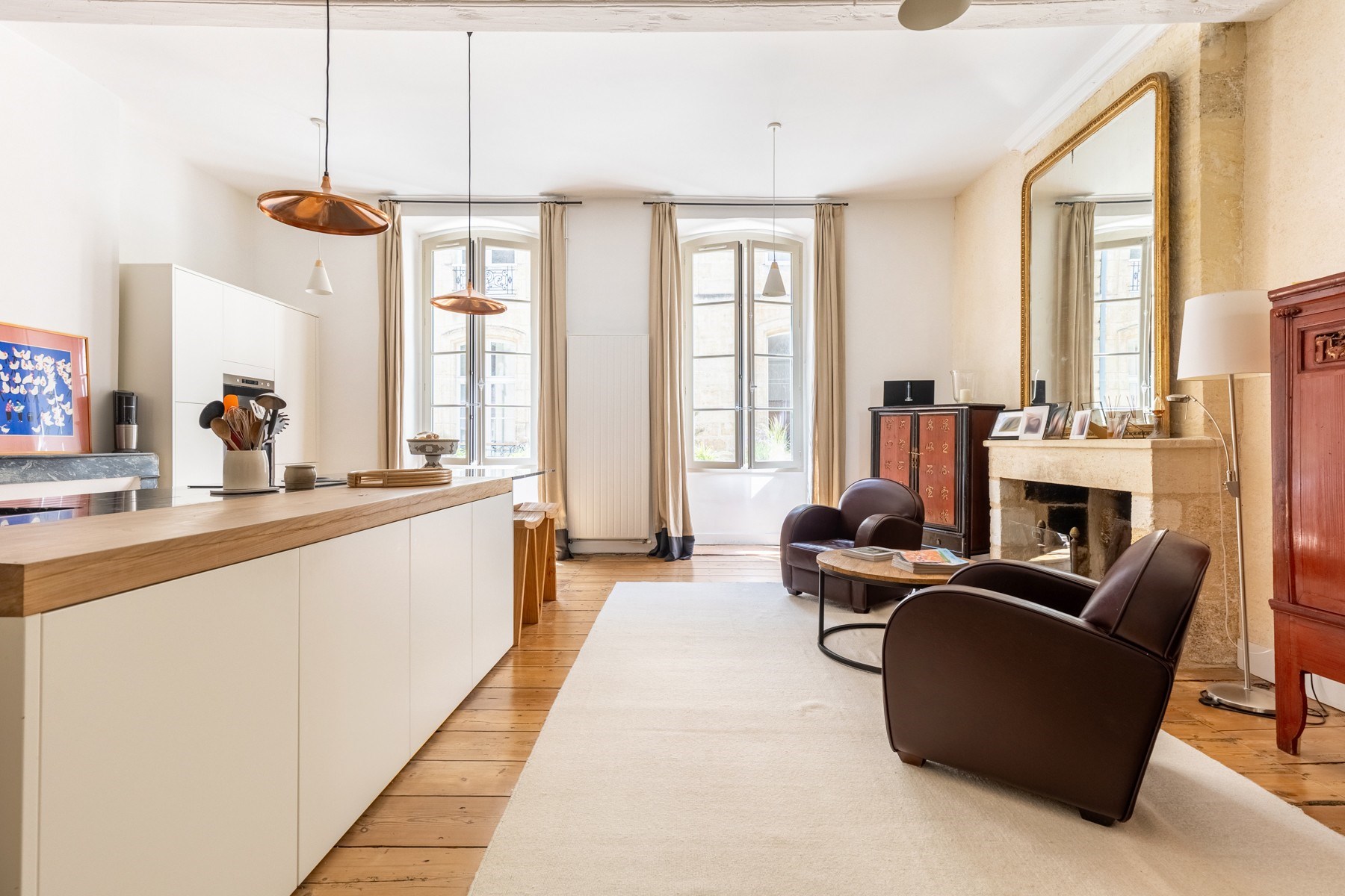  BORDEAUX HEART CHARTRONS – SUMPTUOUS STONE HOUSE 270M² - 5 BEDROOMS - TERRACE  … - 物件實景