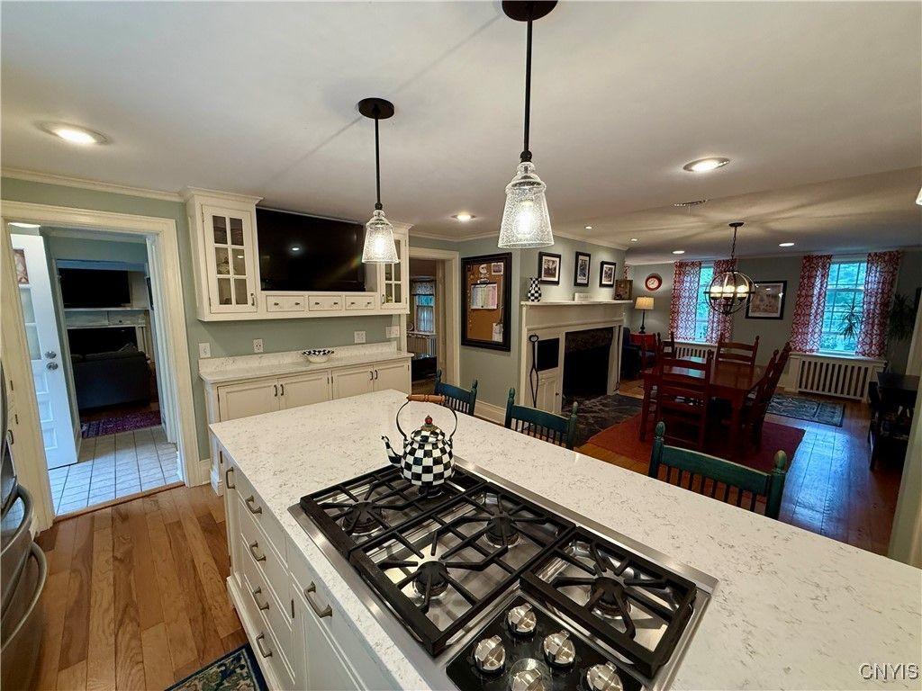 Fayetteville, New York, 13066, United States, 5 Bedrooms Bedrooms, ,3 BathroomsBathrooms,Residential,For Sale,1868500