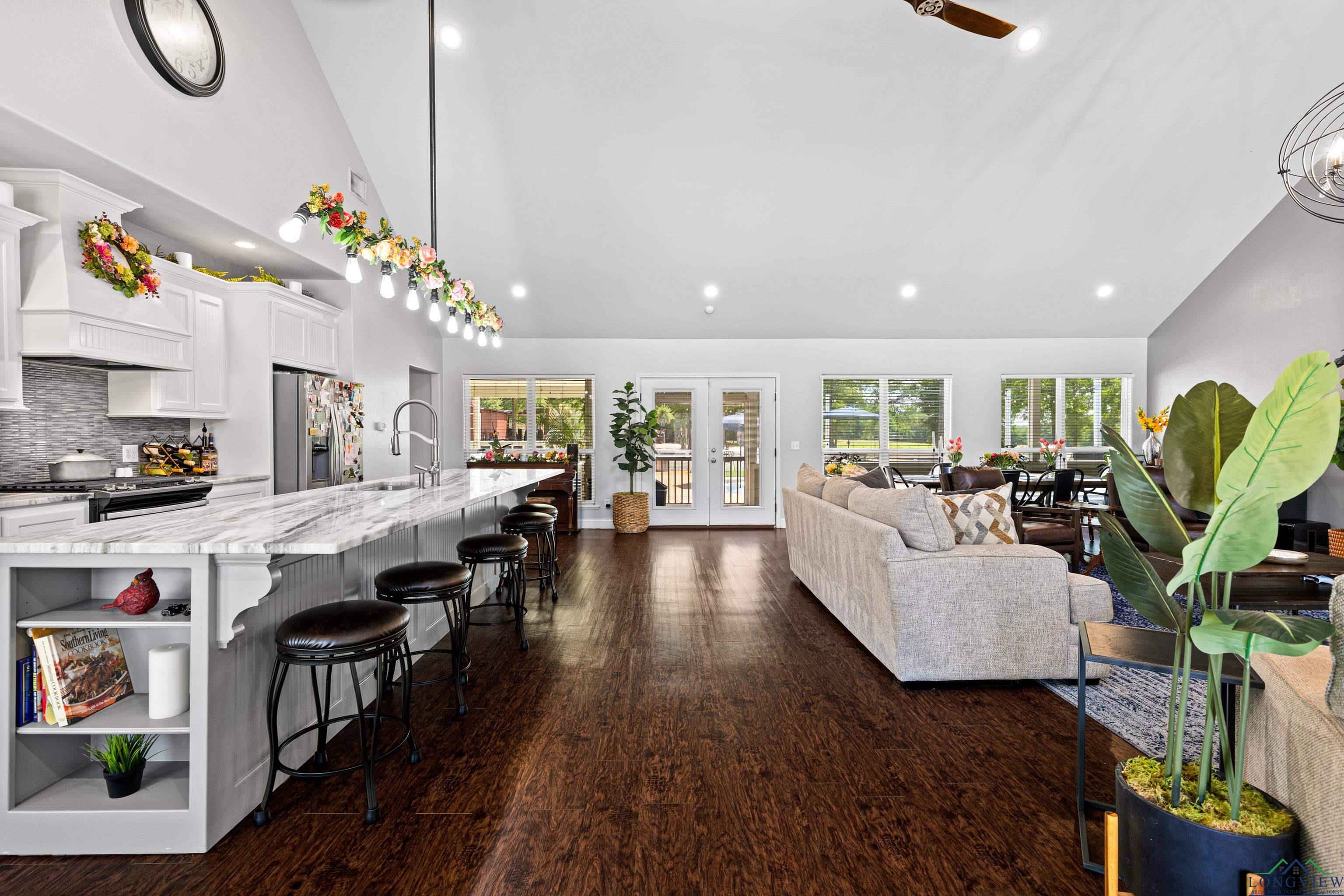 Winona, Texas, 75792, United States, 3 Bedrooms Bedrooms, ,2 BathroomsBathrooms,Residential,For Sale,1866525