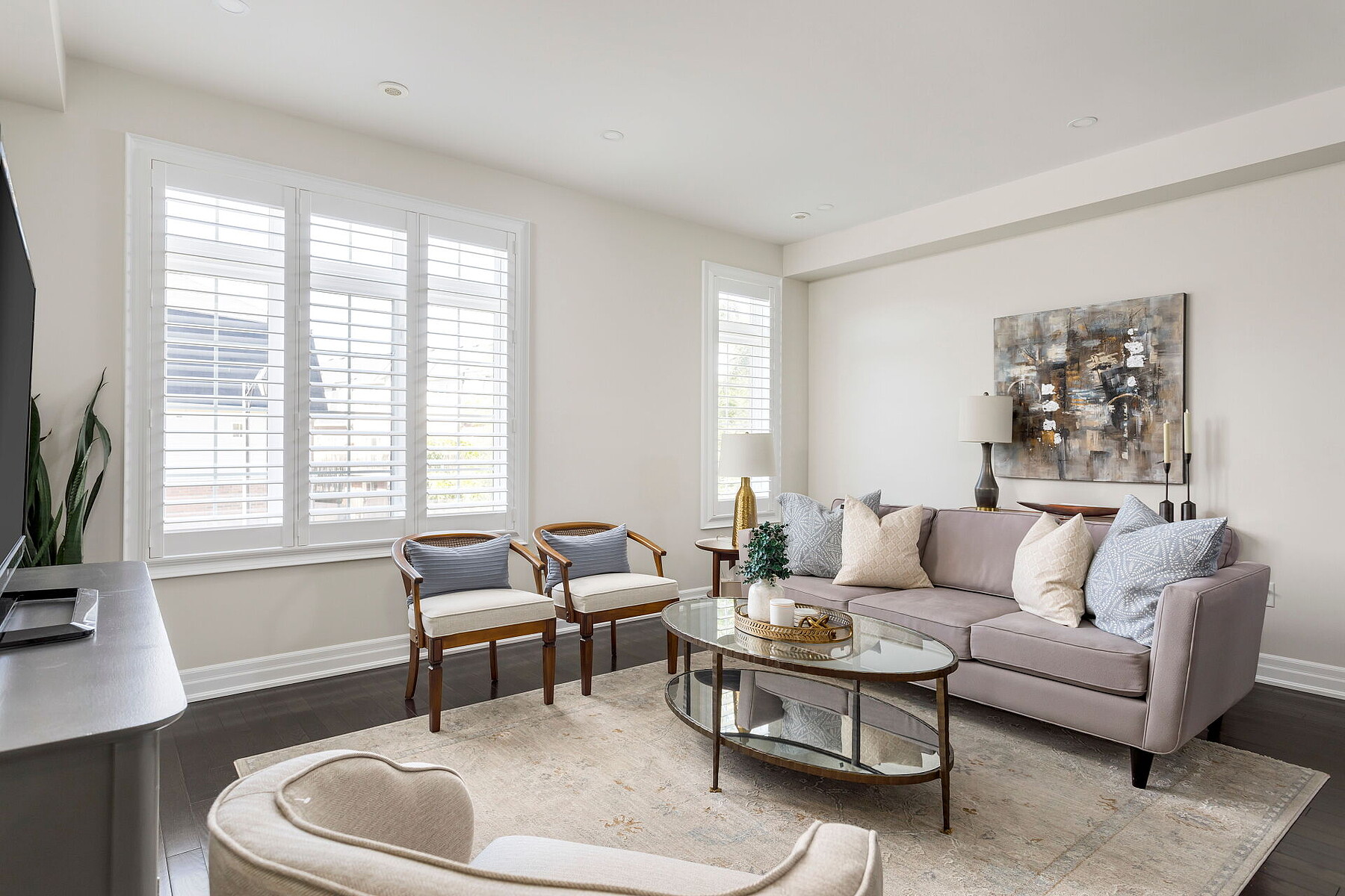  Iconic Lakeview Townhome - 物件實景