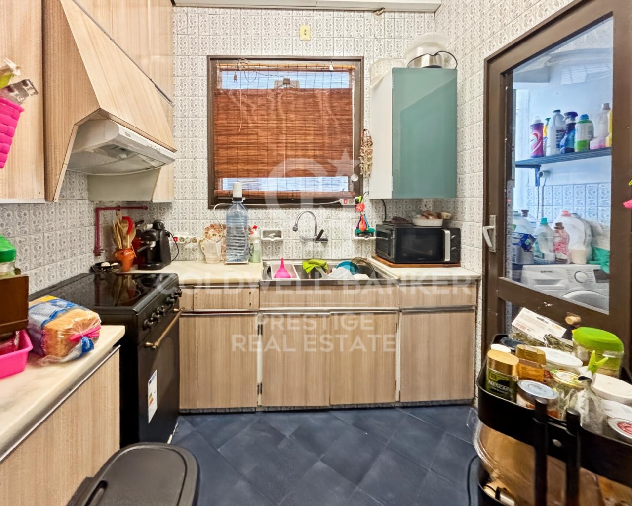 Barcelona, Catalonia, ES, 4 Bedrooms Bedrooms, ,2 BathroomsBathrooms,Residential,For Sale,1766813