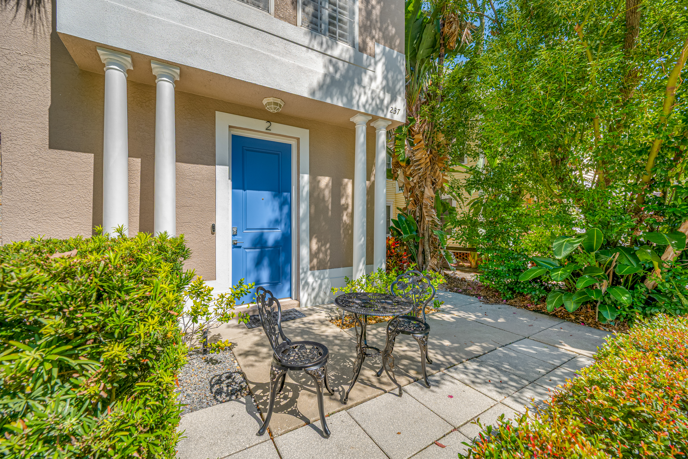 St Petersburg, Florida, 33701, United States, 3 Bedrooms Bedrooms, ,3 BathroomsBathrooms,Residential,For Sale,1979371