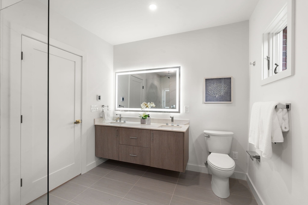 Brookline, Massachusetts, 02445, United States, 5 Bedrooms Bedrooms, ,5 BathroomsBathrooms,Residential,For Sale,1940156