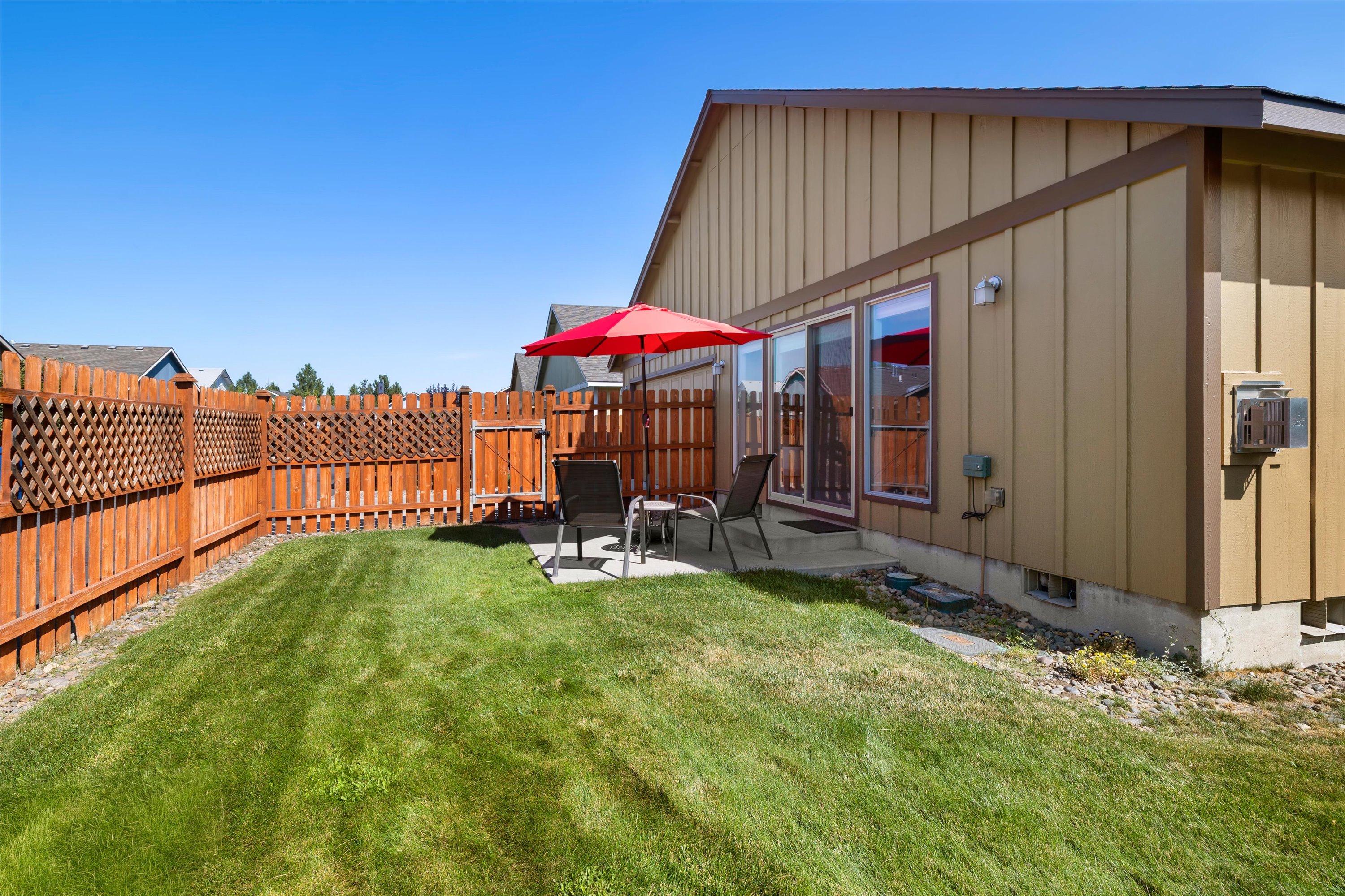 Bend, Oregon, 97702, United States, 3 Bedrooms Bedrooms, ,2 BathroomsBathrooms,Residential,For Sale,1941729