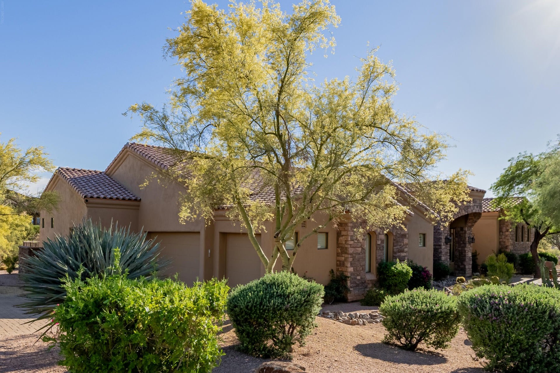  10761 E Calle Del Cascabel  Gold Canyon, AZ - 物件實景