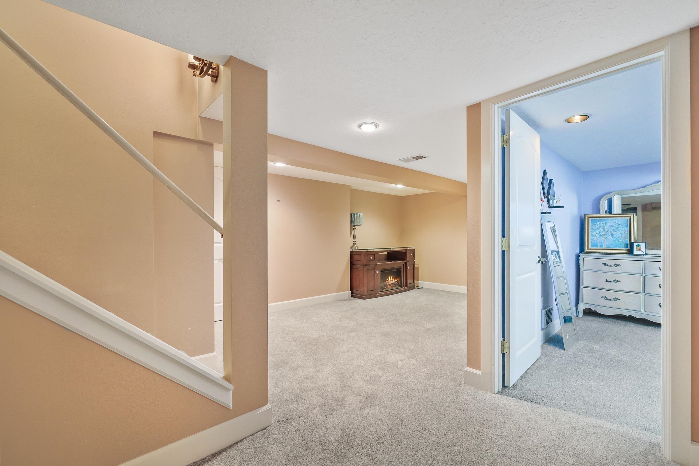 Spokane, Washington, 99203, United States, 4 Bedrooms Bedrooms, ,3 BathroomsBathrooms,Residential,For Sale,1827628