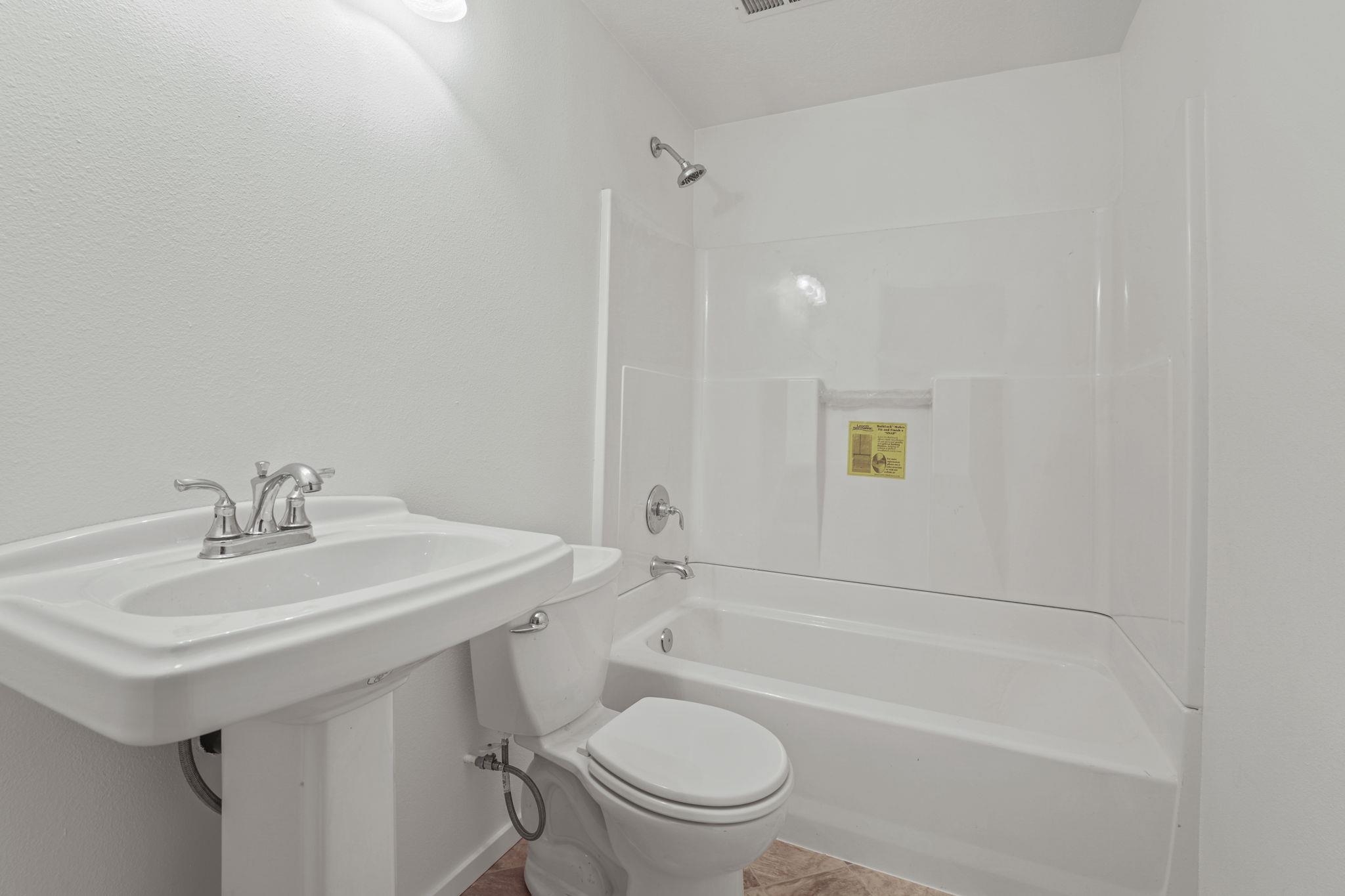 Mead, Washington, 99021, United States, 4 Bedrooms Bedrooms, ,4 BathroomsBathrooms,Residential,For Sale,1955187