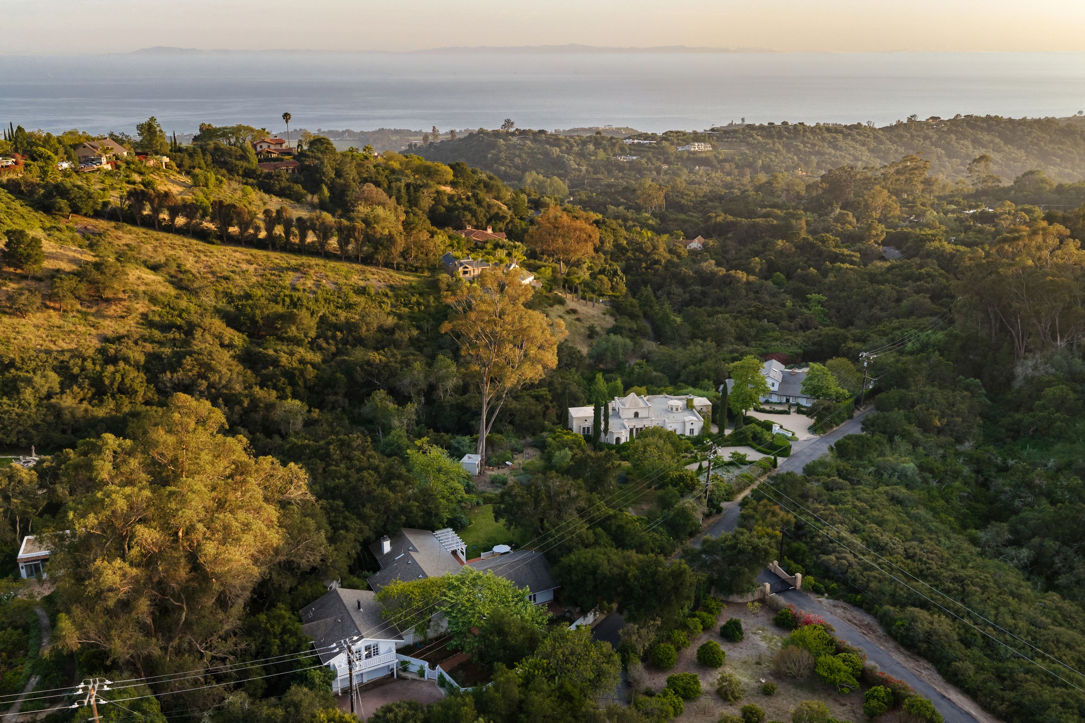  Montecito Farmhouse - 物件實景