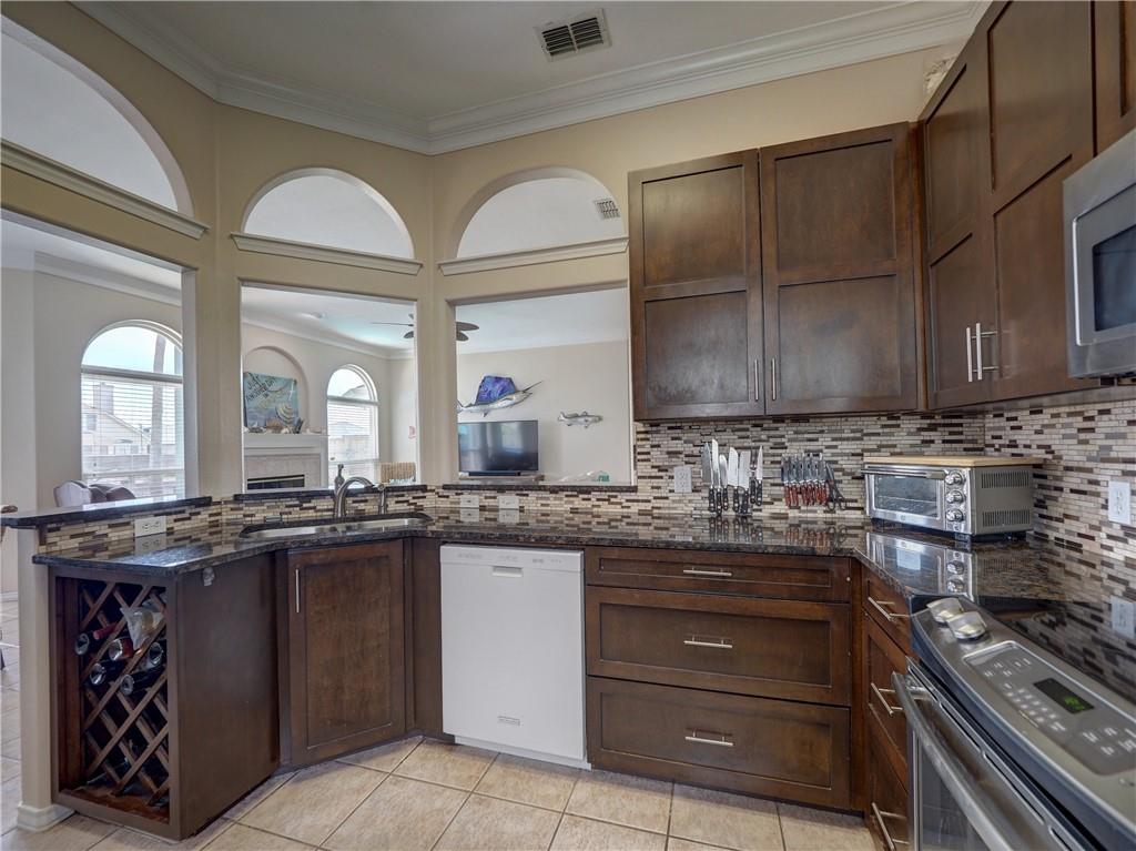 Corpus Christi, Texas, 78418, United States, 4 Bedrooms Bedrooms, ,2 BathroomsBathrooms,Residential,For Sale,1862449