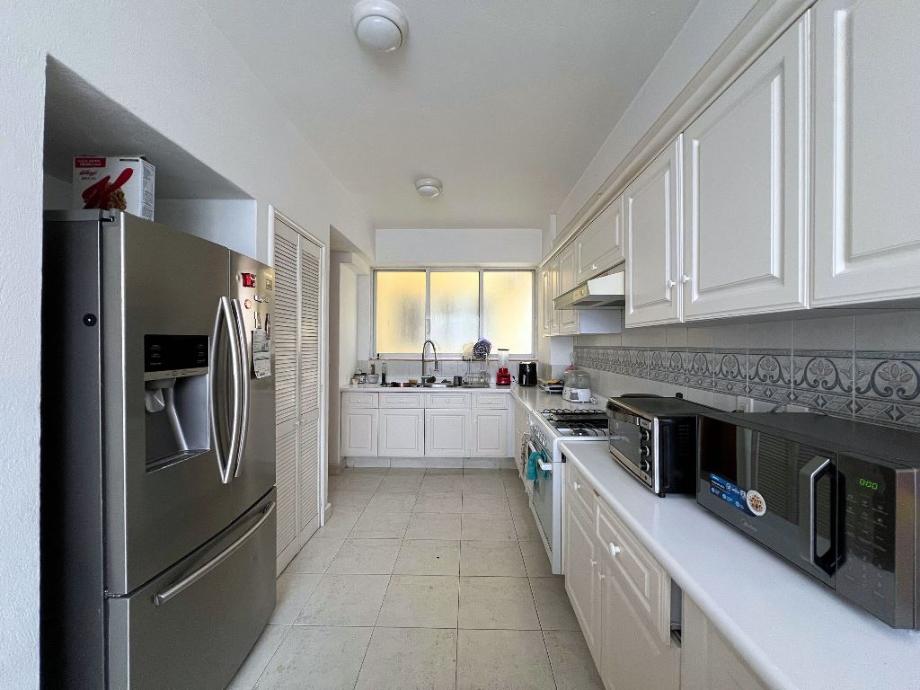 Fuente de los Murmullos, Huixquilucan, Estado de méxico, 52788, Mexico, 3 Bedrooms Bedrooms, ,3 BathroomsBathrooms,Residential,For Sale,Fuente de los Murmullos,1672201