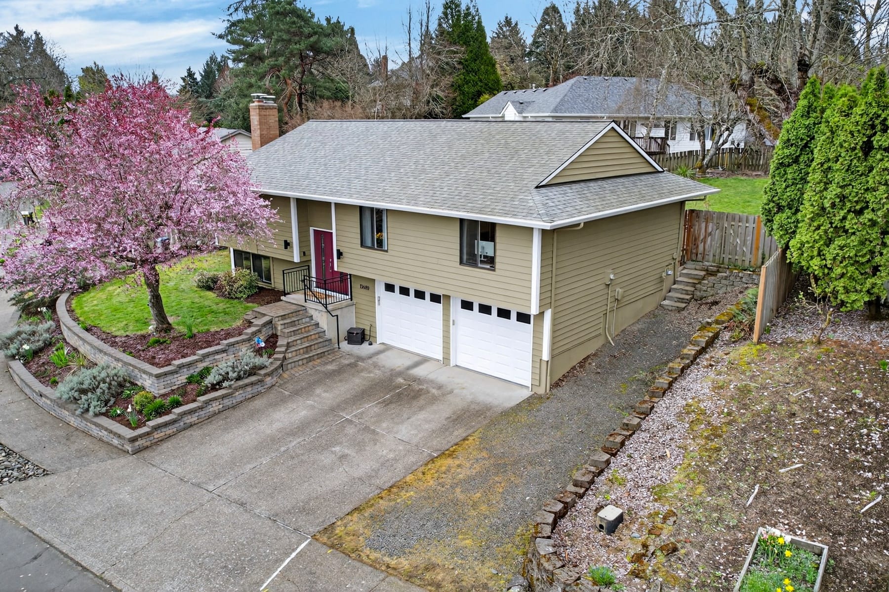  13680 SW BEREA DR Tigard, OR 97223 - 物件實景