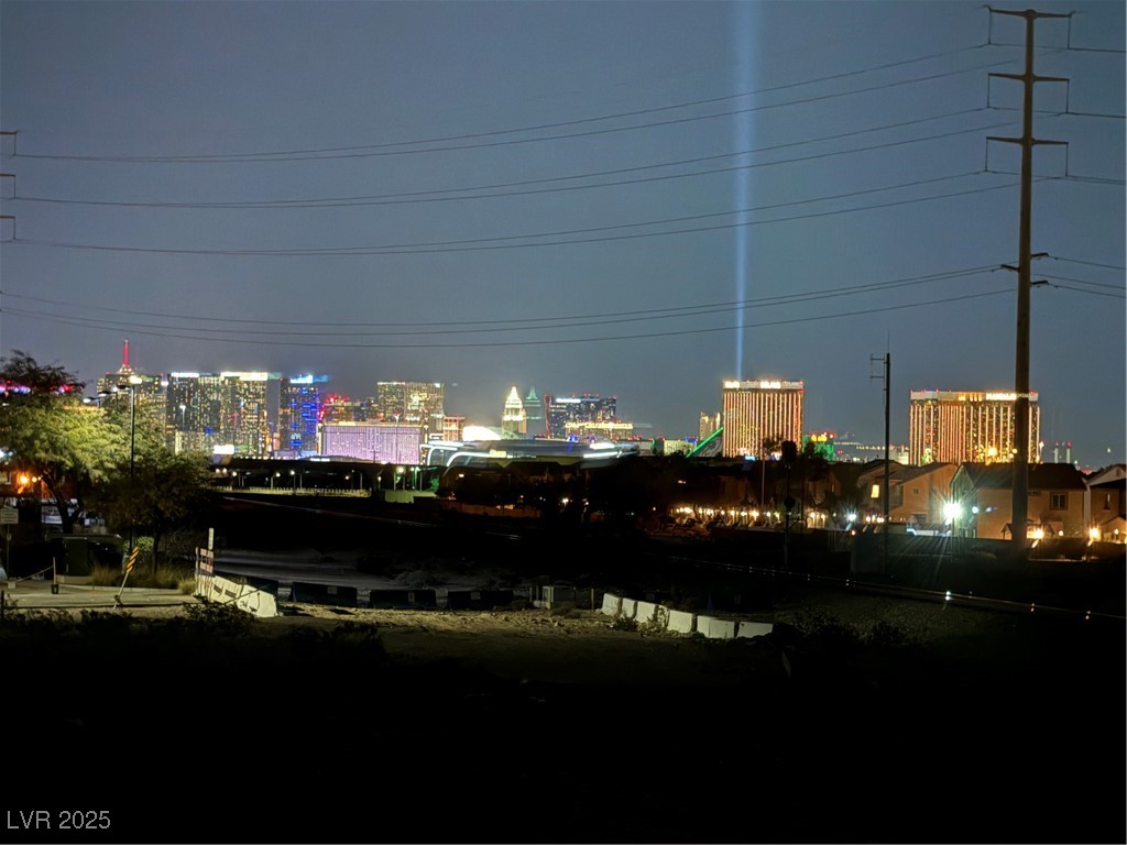 Las Vegas, Nevada, 89139, United States, 4 Bedrooms Bedrooms, ,3 BathroomsBathrooms,Residential,For Sale,1908480