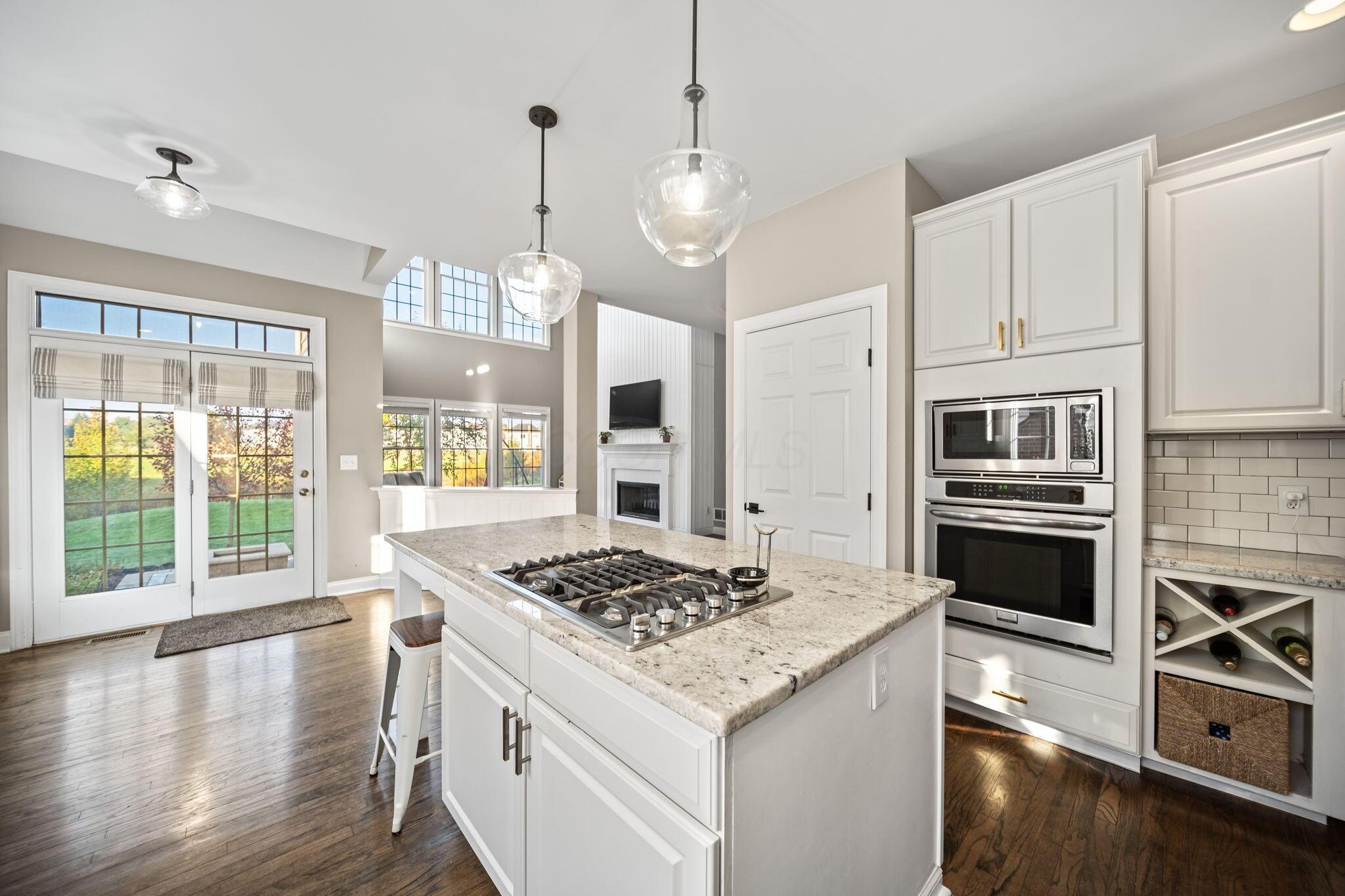 New Albany, Ohio, 43054, United States, 4 Bedrooms Bedrooms, ,3 BathroomsBathrooms,Residential,For Sale,1988234