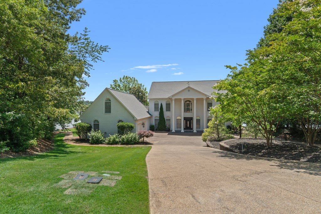 OXFORD, Mississippi, 38655, United States, 5 Bedrooms Bedrooms, ,6 BathroomsBathrooms,Residential,For Sale,1858310