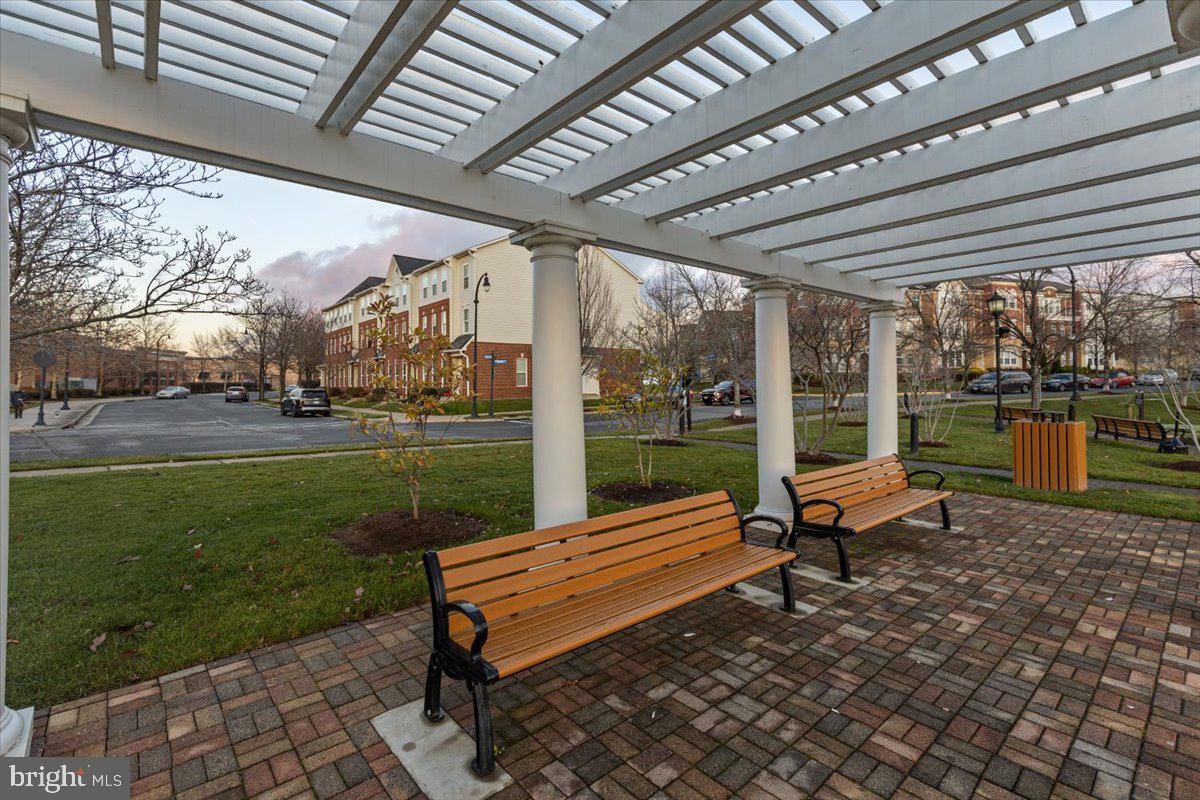 Leesburg, Virginia, 20176, United States, 3 Bedrooms Bedrooms, ,4 BathroomsBathrooms,Residential,For Sale,2003528