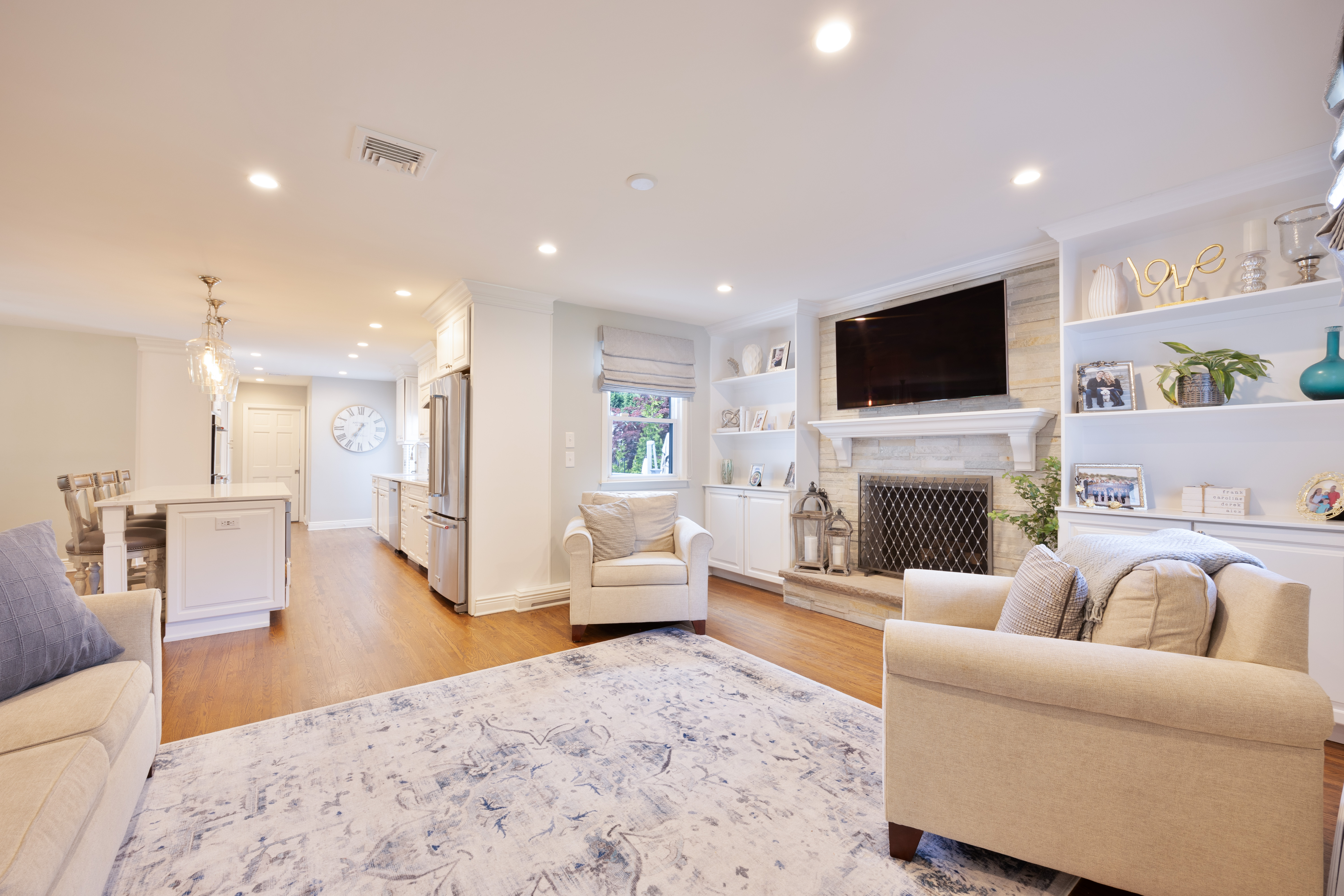 Montville Twp., New Jersey, 07082, United States, 4 Bedrooms Bedrooms, ,3 BathroomsBathrooms,Residential,For Sale,1979871