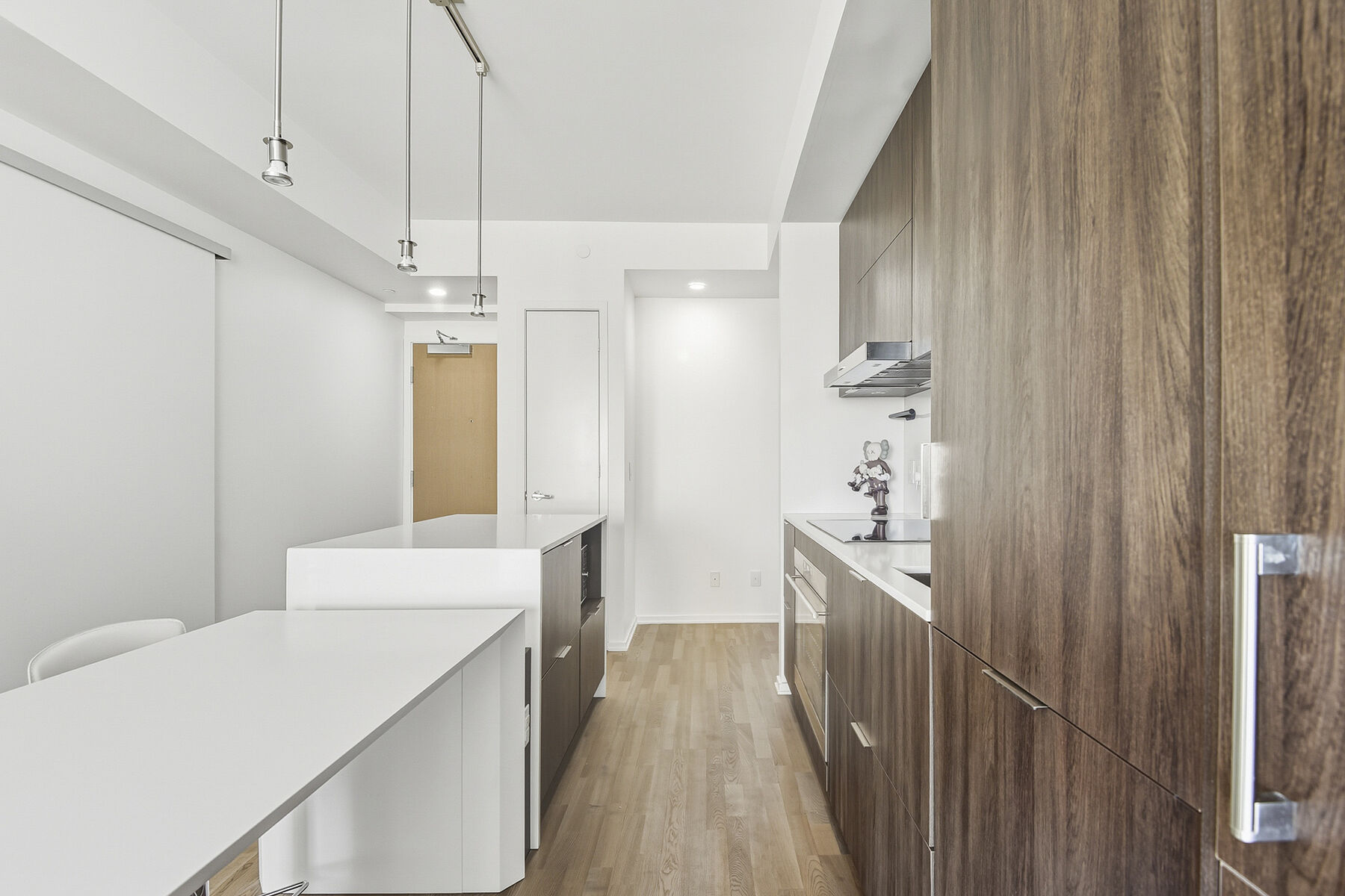  One Bloor - 物件實景