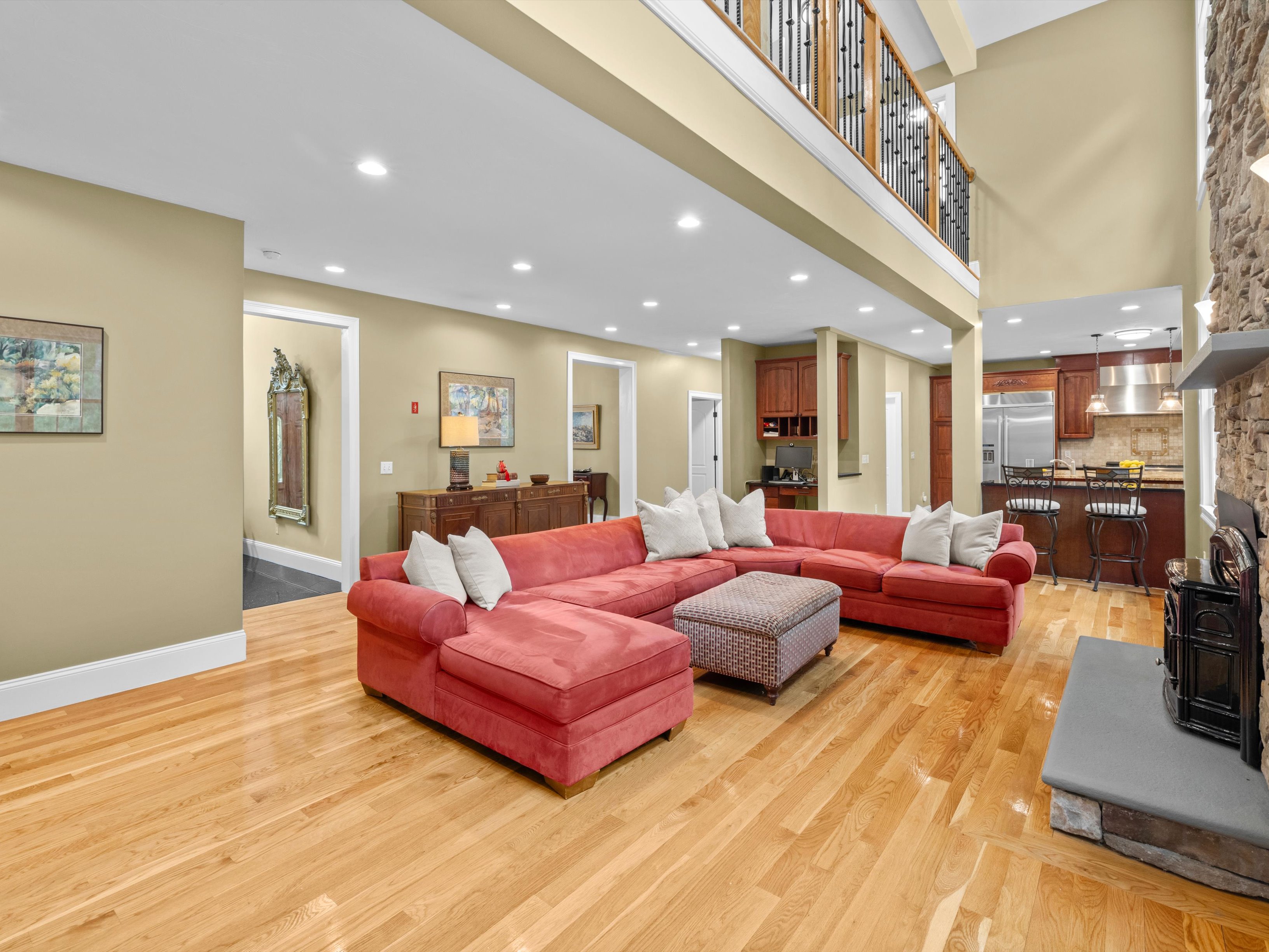  Thoughtfully designed home, perfect for multigenerational living - 物件實景