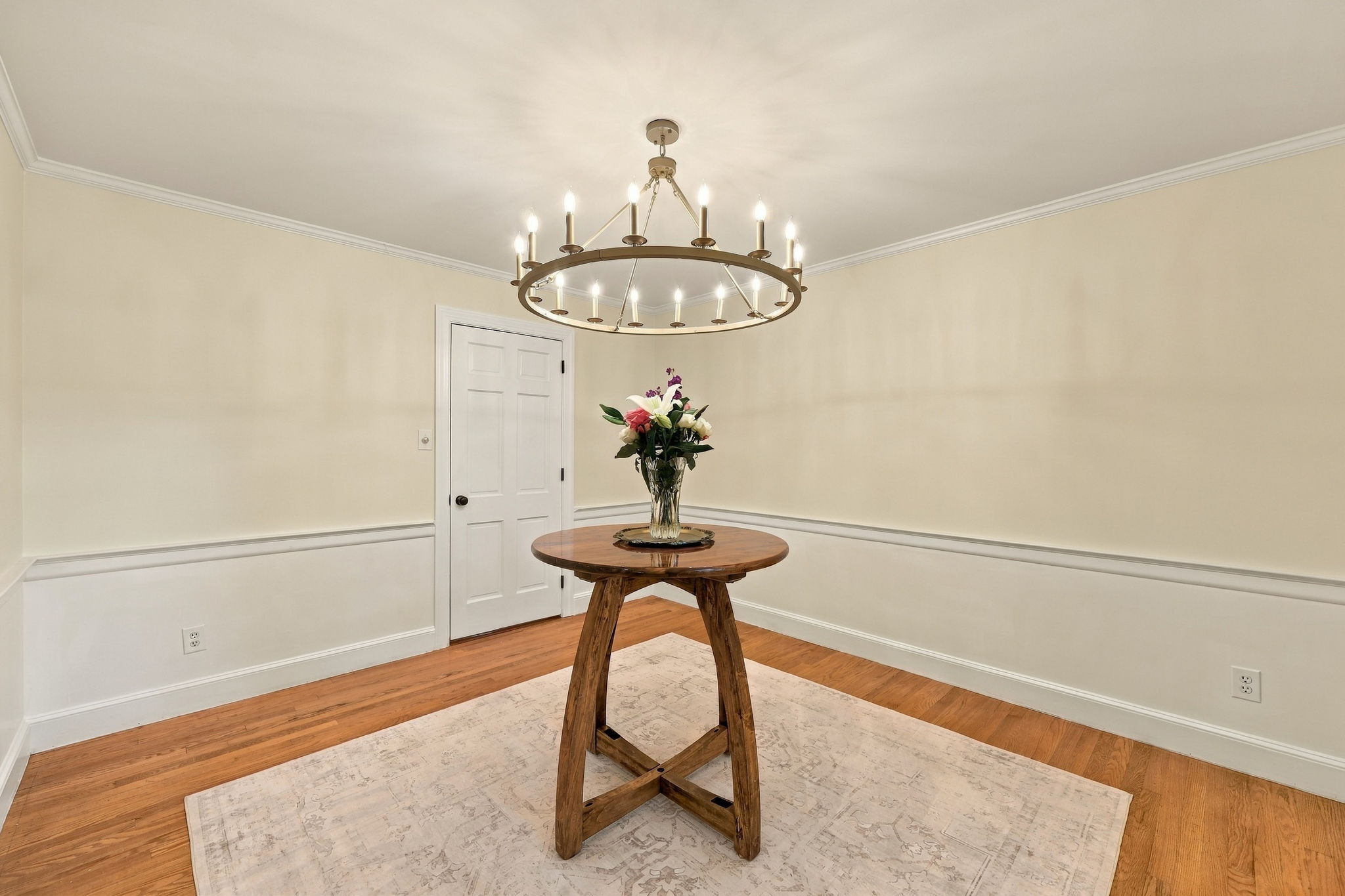  6700 Valley Lake Drive, Raleigh, NC 27612 - 物件實景