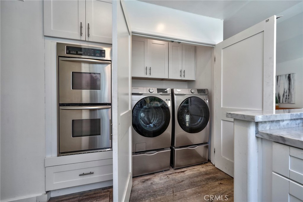 Studio City, California, 91604, United States, 4 Bedrooms Bedrooms, ,3 BathroomsBathrooms,Residential,For Sale,1991680