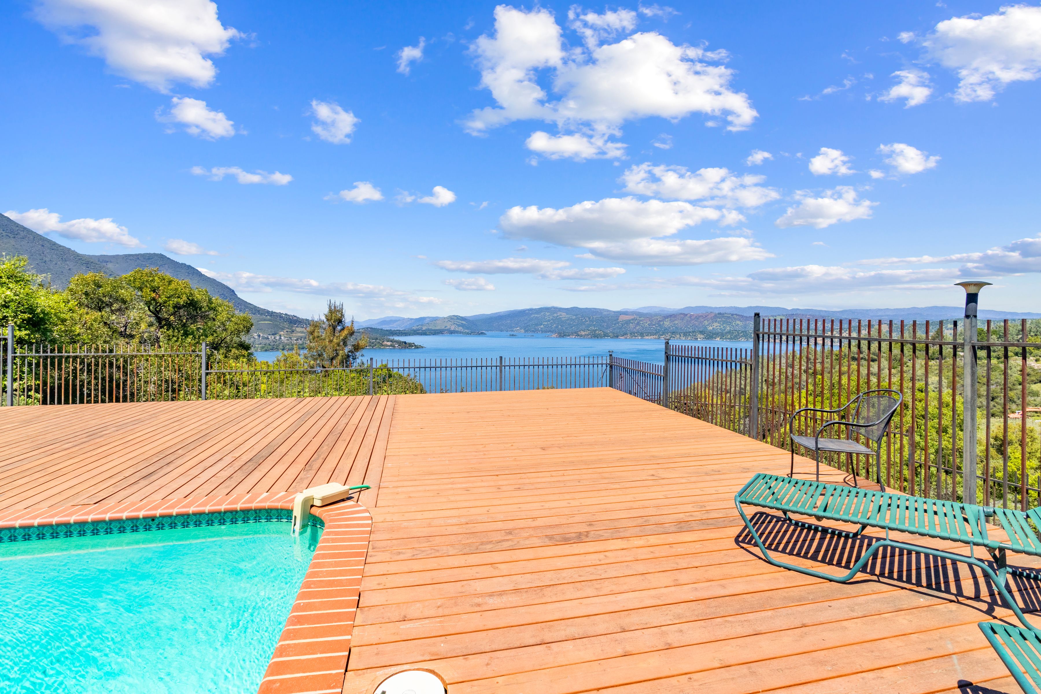  4805 Hawaina Way - 物件實景