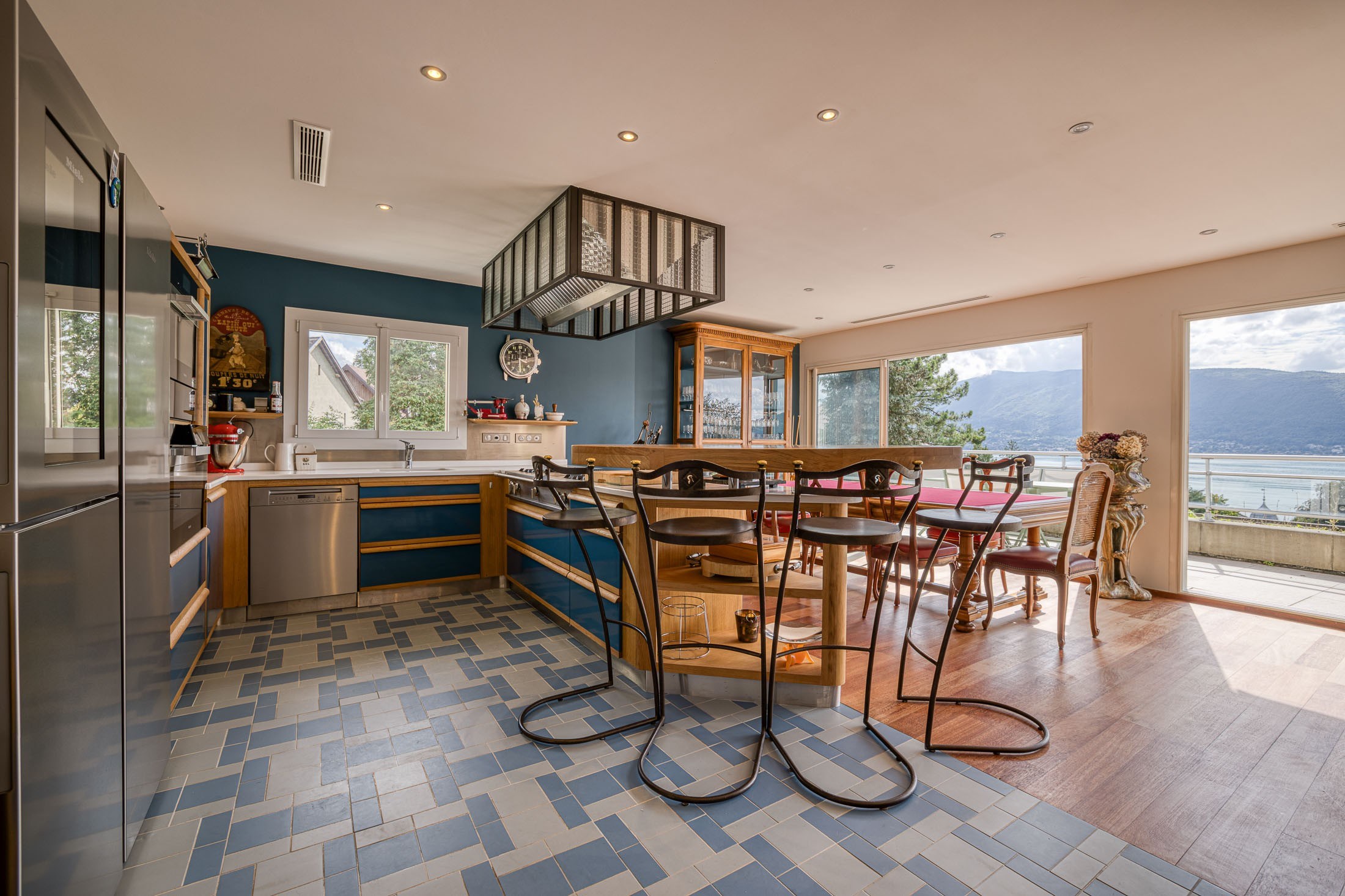  Exceptional flat with panoramic views of the lake - 物件實景
