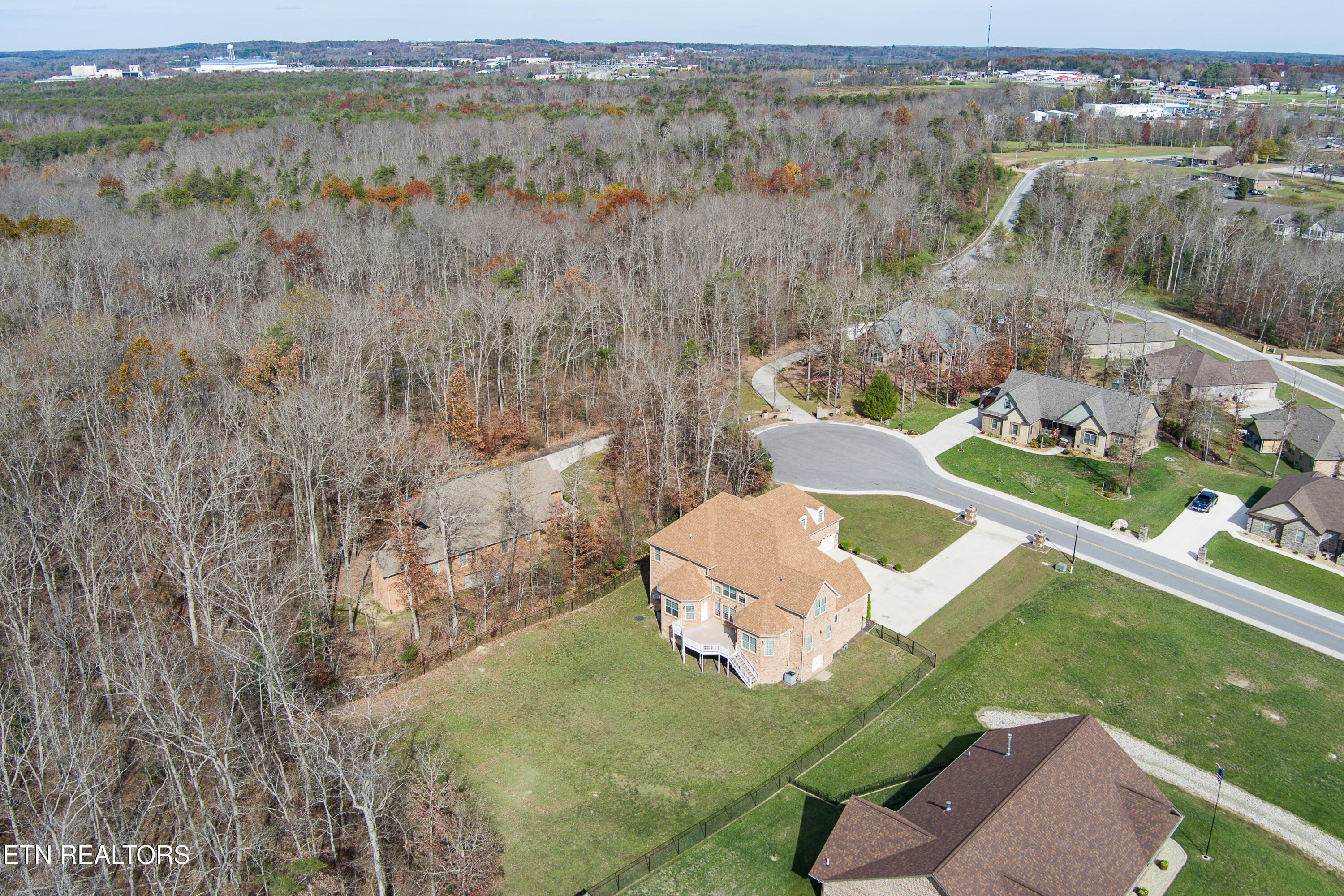 39 N Riverview Ln., Crossville, Tennessee, 38555, United States, 5 Bedrooms Bedrooms, ,5 BathroomsBathrooms,Residential,For Sale,39 N Riverview Ln.,1654091