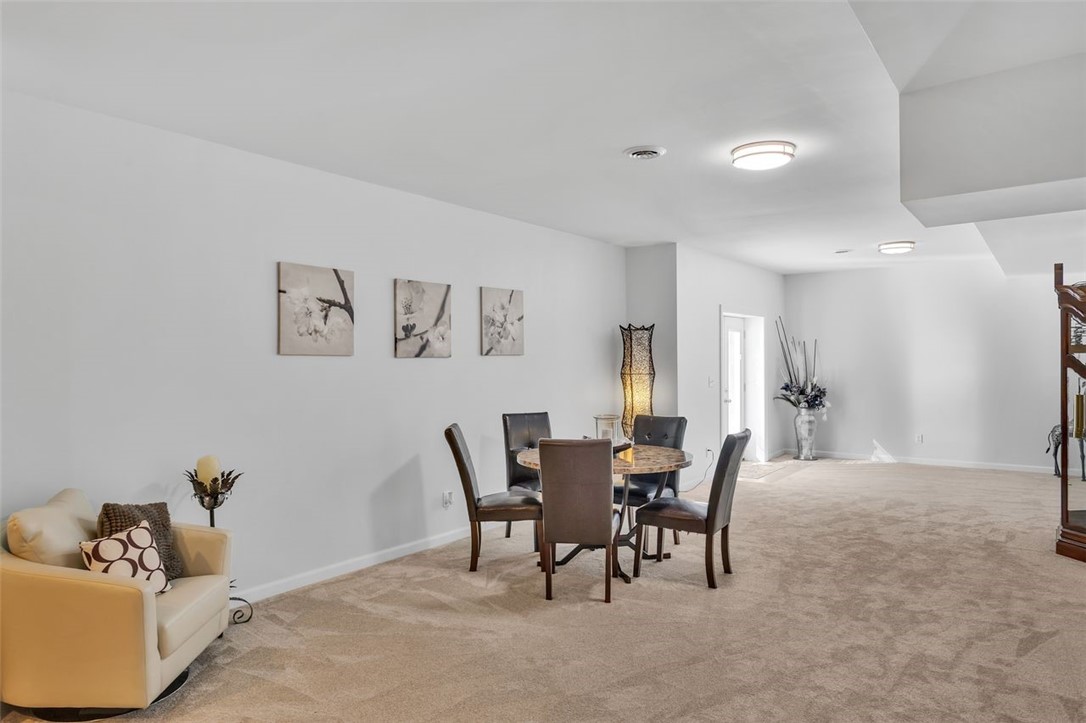 Green Twp, Pennsylvania, 15001, United States, 4 Bedrooms Bedrooms, ,4 BathroomsBathrooms,Residential,For Sale,1960549