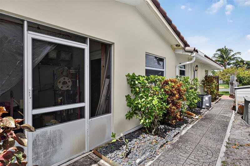 Fort Lauderdale, Florida, 33334, United States, ,Residential,For Sale,1941052