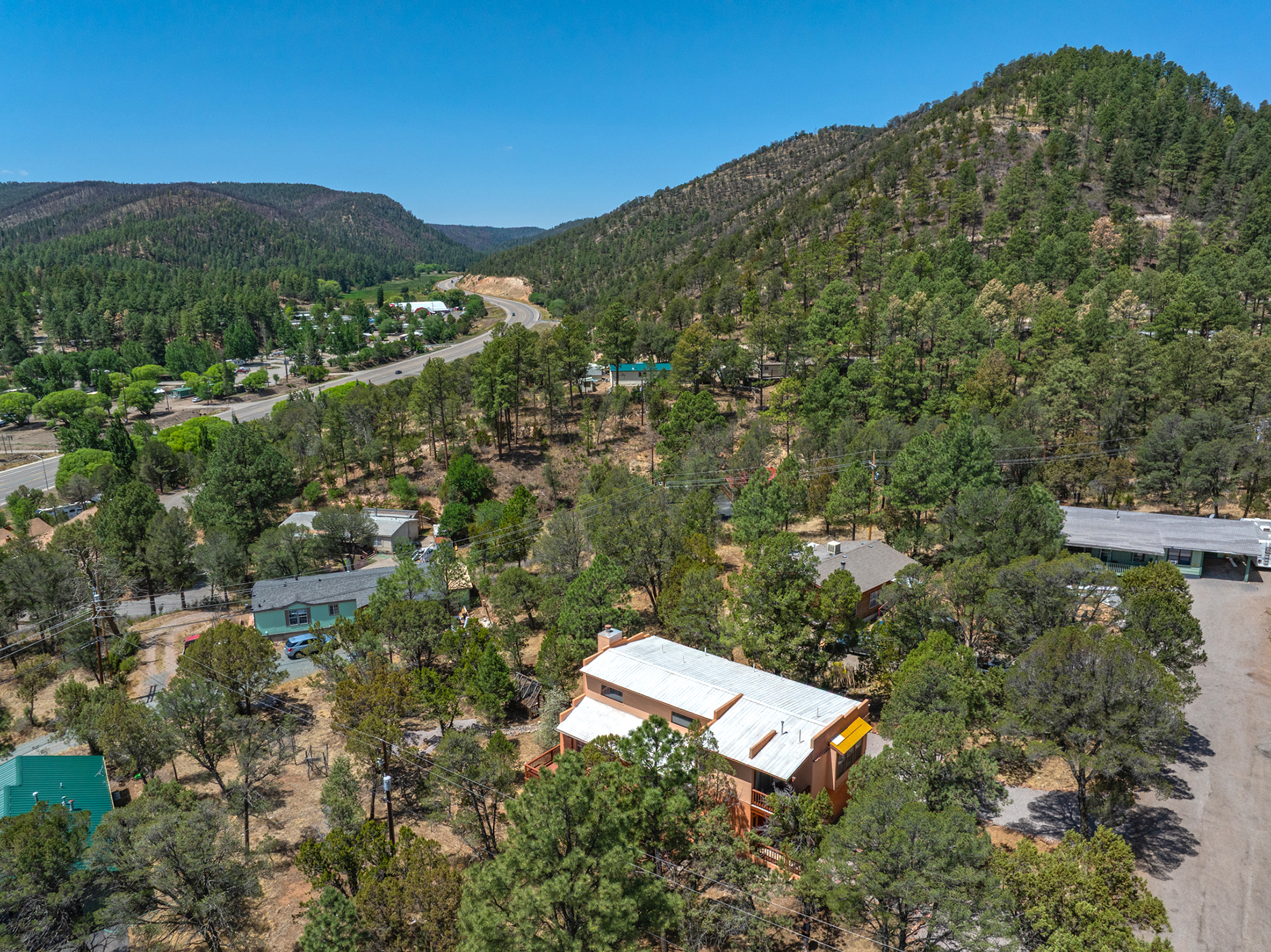 Ruidoso, New Mexico, 88345, United States, 3 Bedrooms Bedrooms, ,3 BathroomsBathrooms,Residential,For Sale,1840325