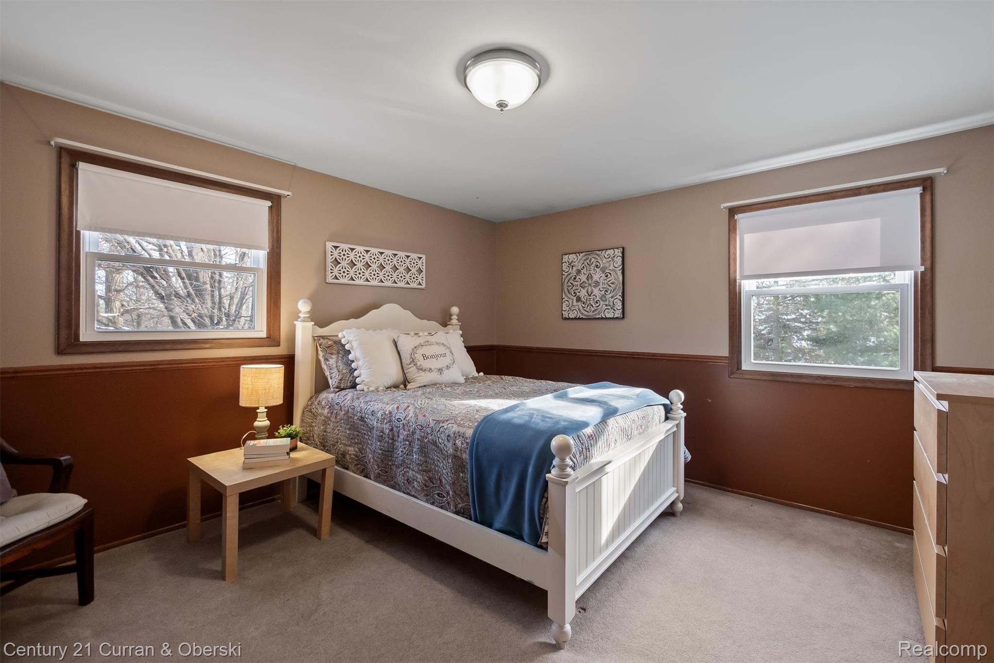 Northville, Michigan, 48167, United States, 5 Bedrooms Bedrooms, ,3 BathroomsBathrooms,Residential,For Sale,2009977