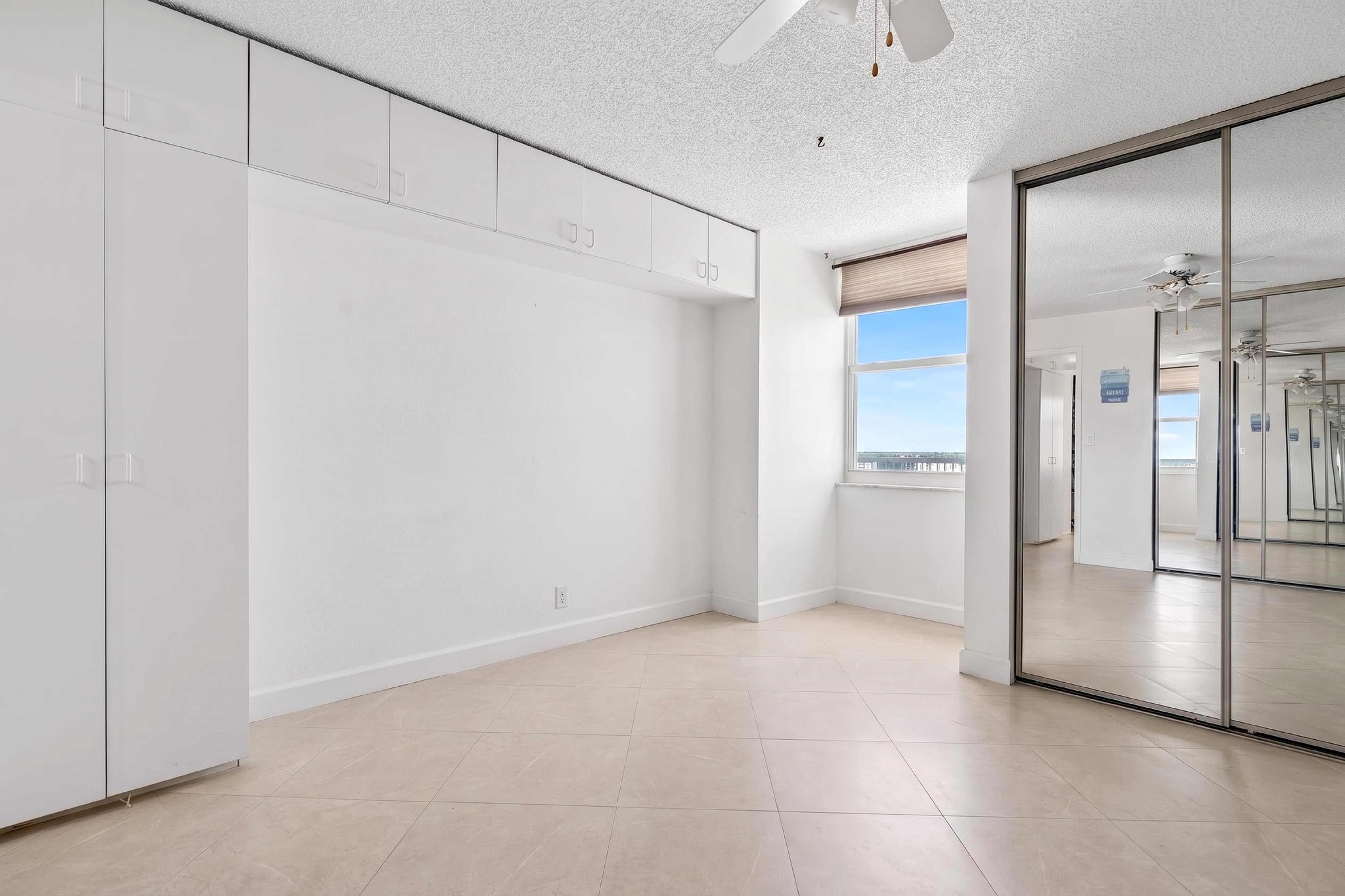  111 Briny Avenue, Pompano Beach, FL, 33062 - 物件實景