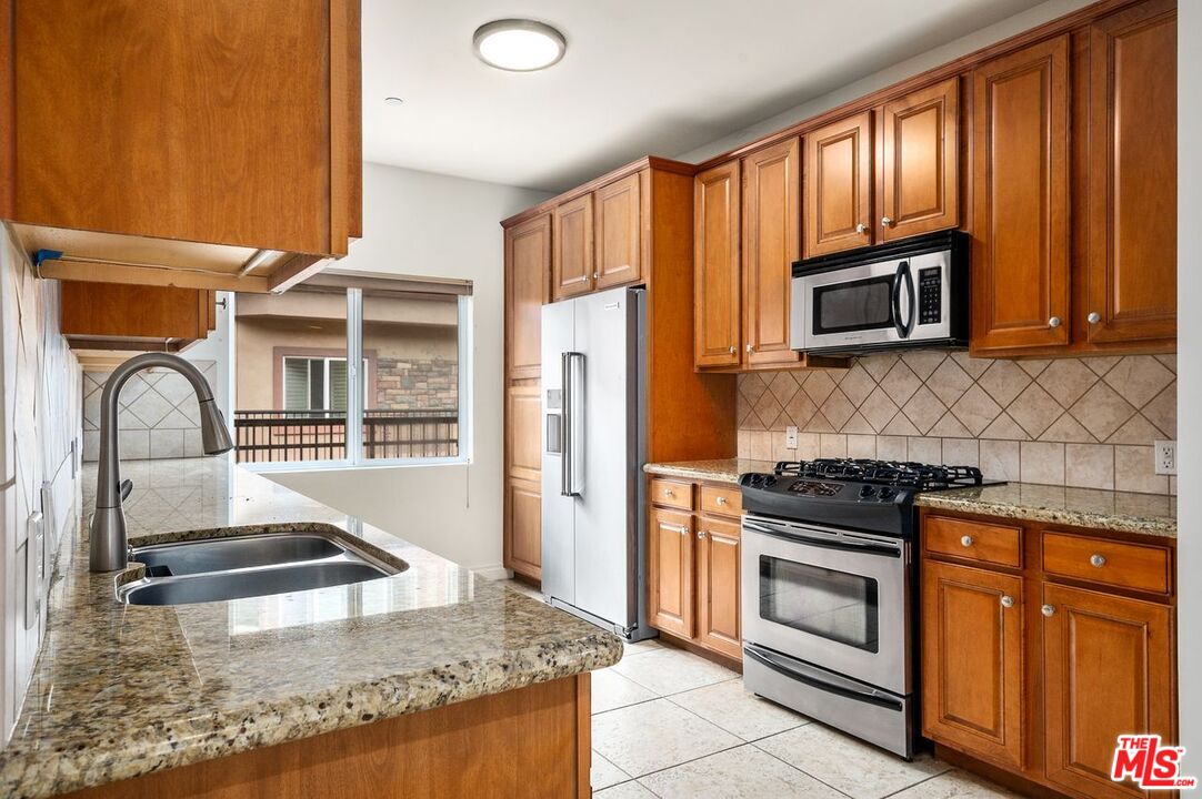 Agoura Hills, California, 91301, United States, 3 Bedrooms Bedrooms, ,3 BathroomsBathrooms,Residential,For Sale,1919478