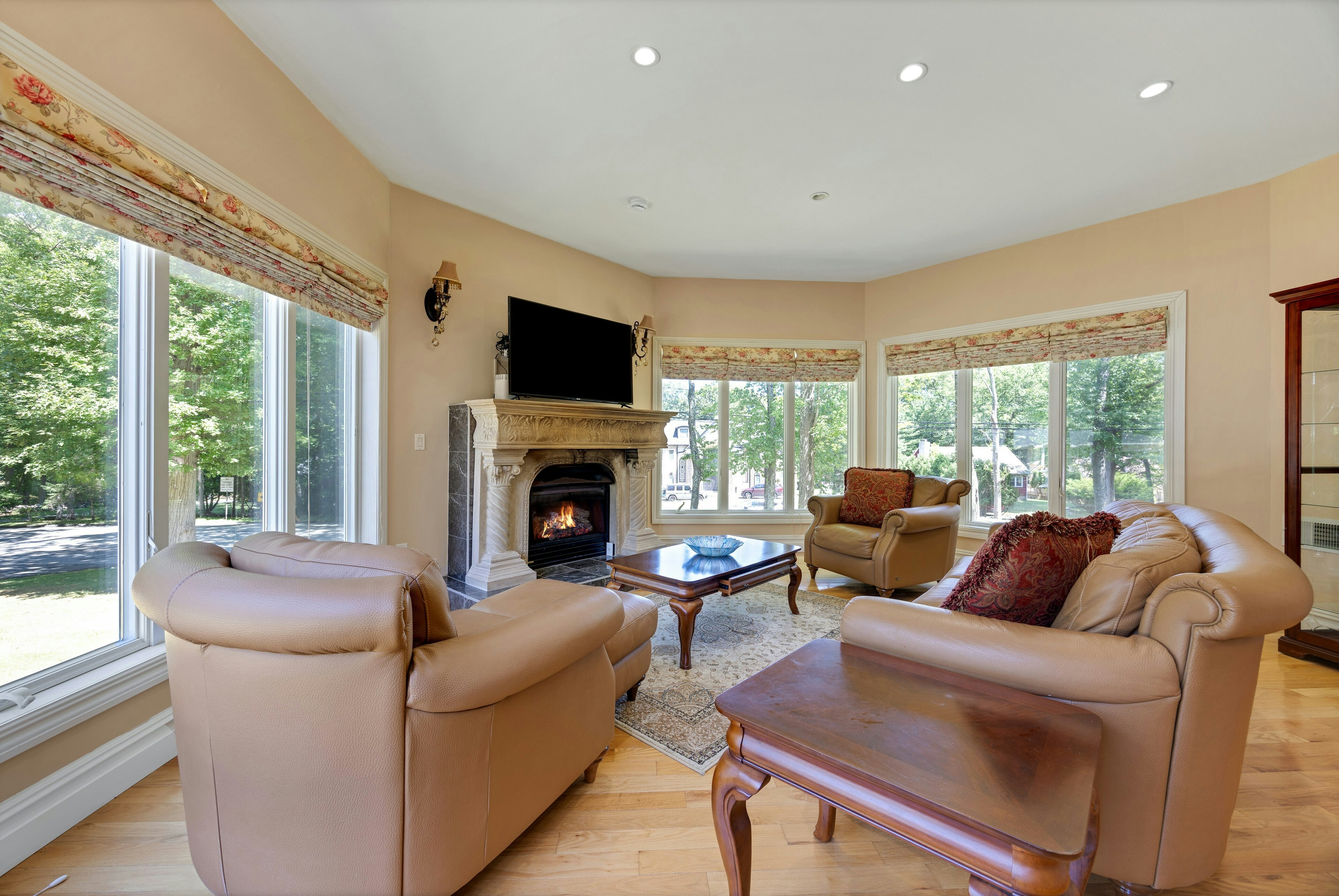  252 Mabel Place, Franklin Lakes, NJ 07417 - 物件實景
