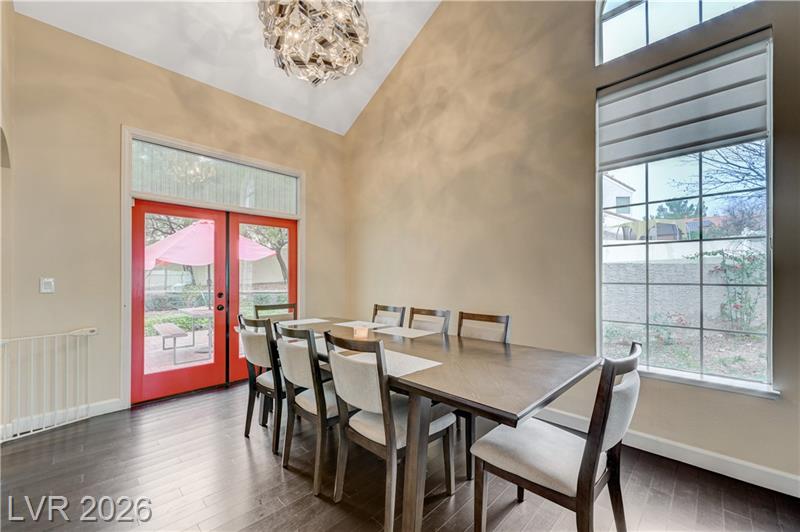 Las Vegas, Nevada, 89117, United States, 4 Bedrooms Bedrooms, ,3 BathroomsBathrooms,Residential,For Sale,2012545