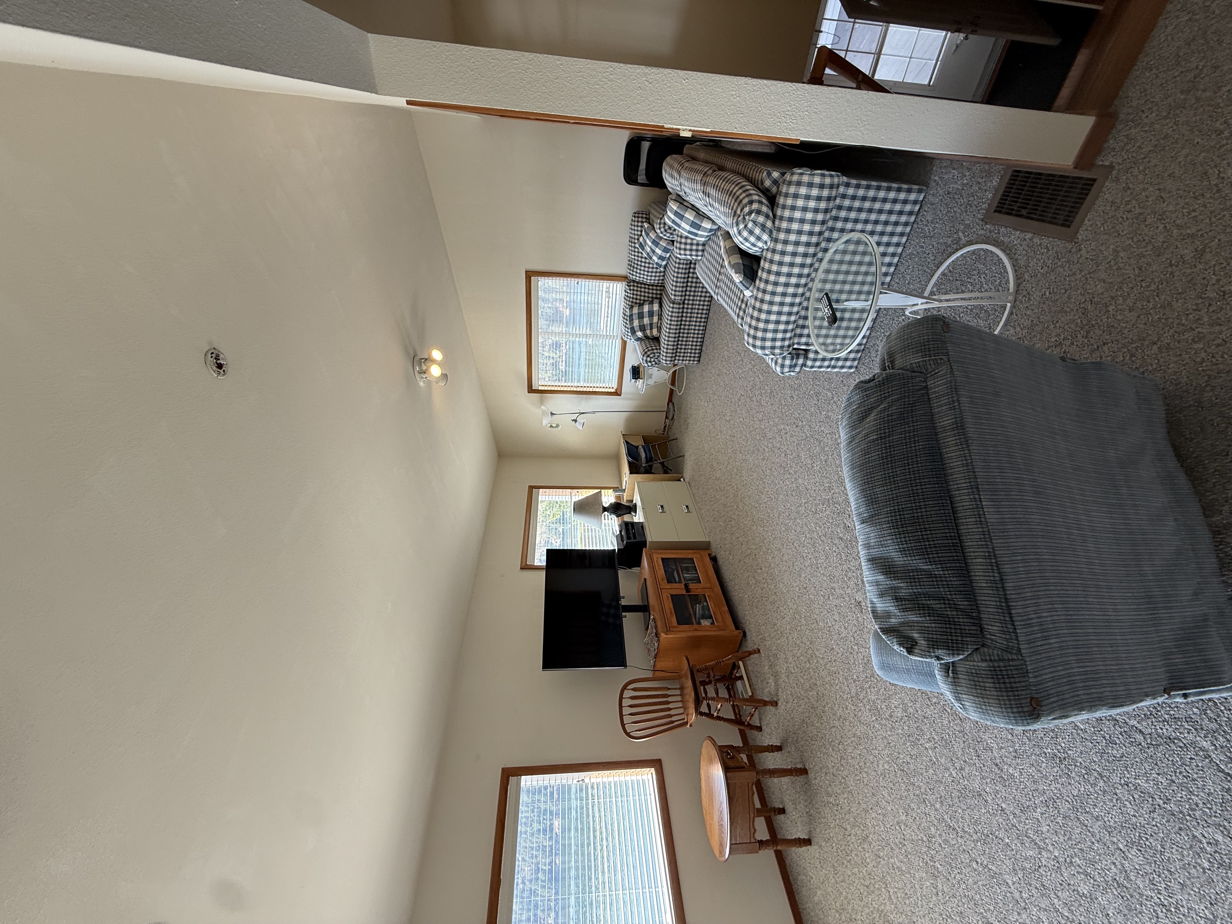 Sagle, Idaho, 83860, United States, 5 Bedrooms Bedrooms, ,4 BathroomsBathrooms,Residential,For Sale,1982064