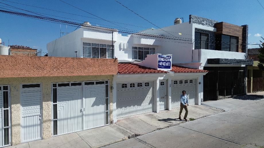 Luis Hidalgo Monroy, Aguascalientes, Aguascalientes, 20288, Mexico, 4 Bedrooms Bedrooms, ,2 BathroomsBathrooms,Residential,For Sale,Luis Hidalgo Monroy,1652721
