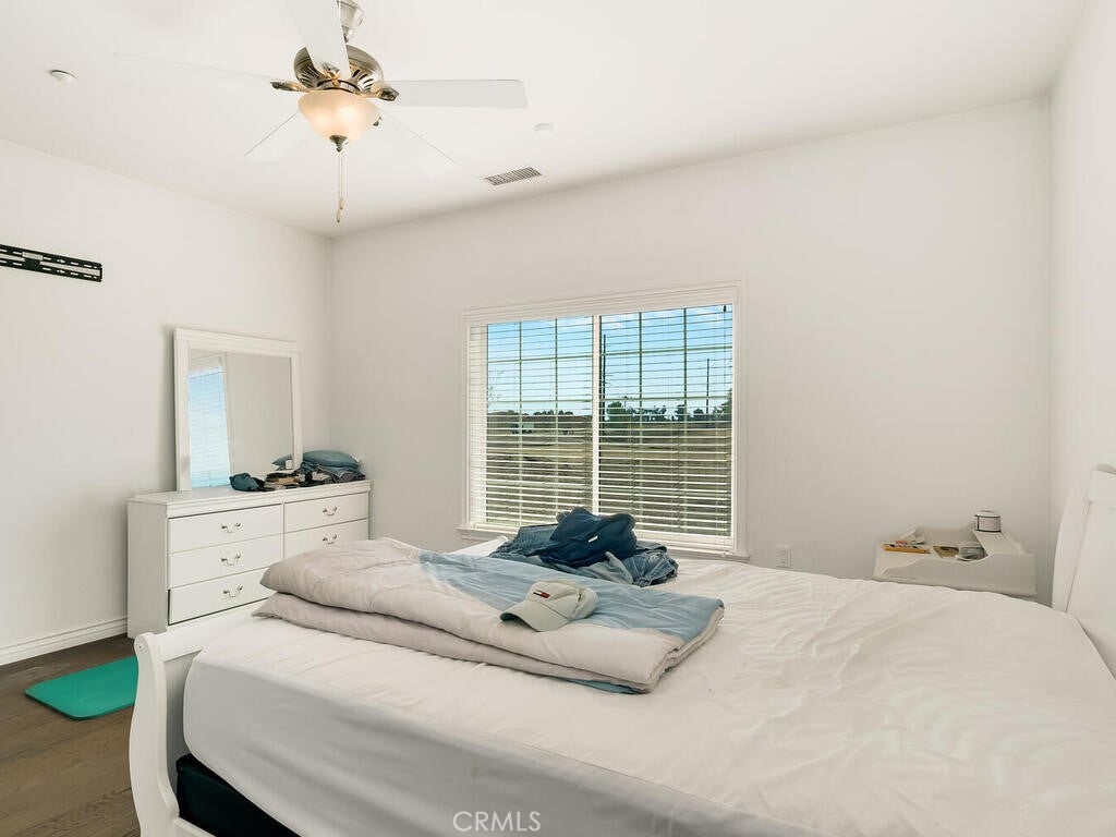 Menifee, California, 92596, United States, 4 Bedrooms Bedrooms, ,2 BathroomsBathrooms,Residential,For Sale,1989483