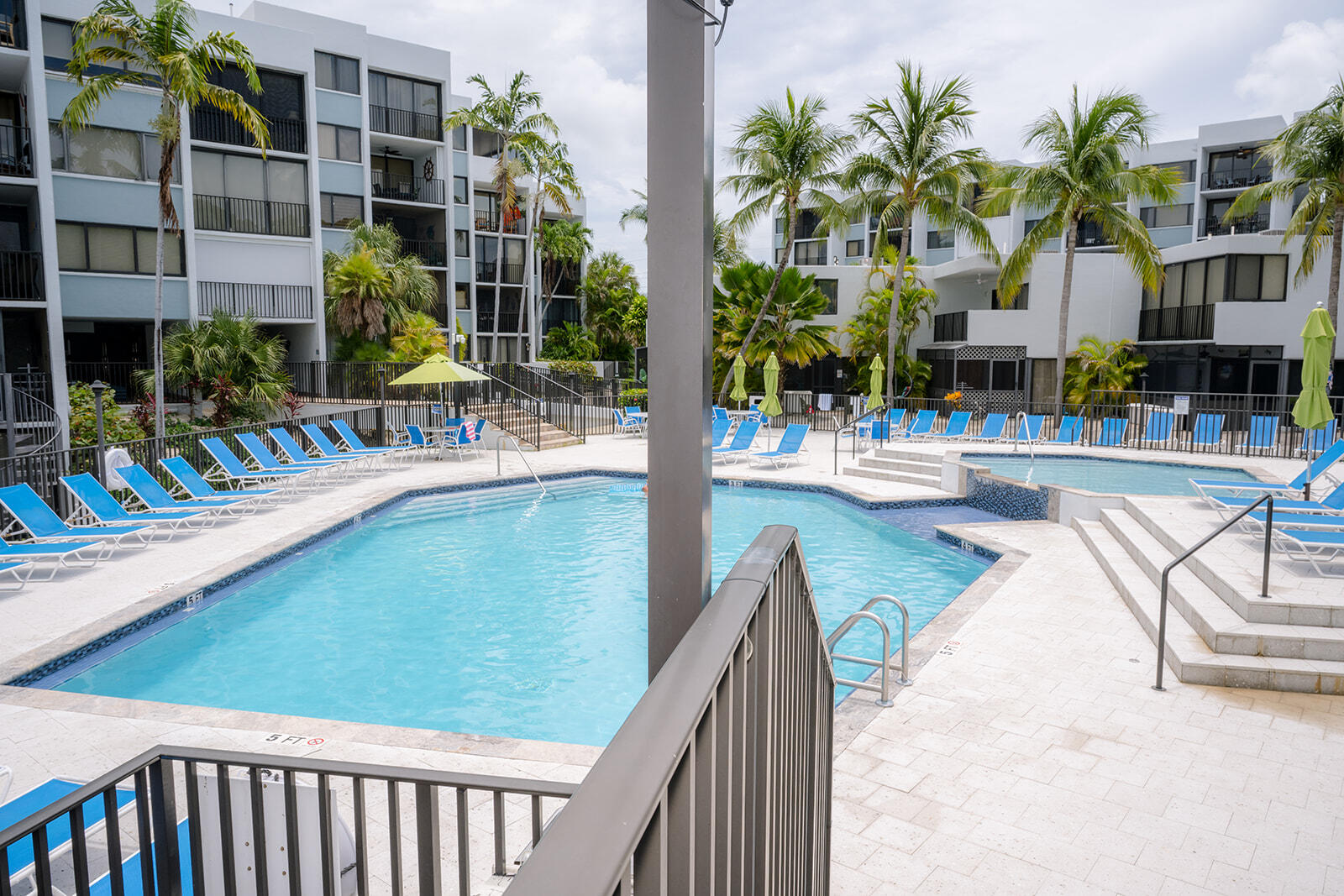 KEY LARGO, Florida, 33037, United States, 2 Bedrooms Bedrooms, ,2 BathroomsBathrooms,Residential,For Sale,1891316