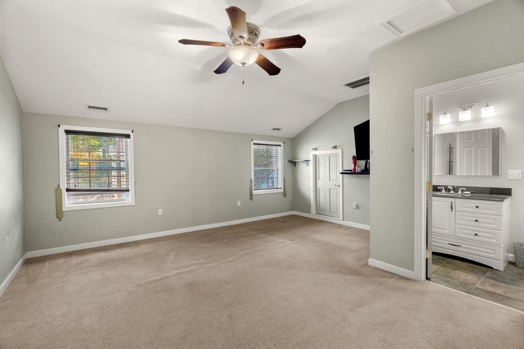 Swampscott, Massachusetts, 01907, United States, 4 Bedrooms Bedrooms, ,2 BathroomsBathrooms,Residential,For Sale,1989409